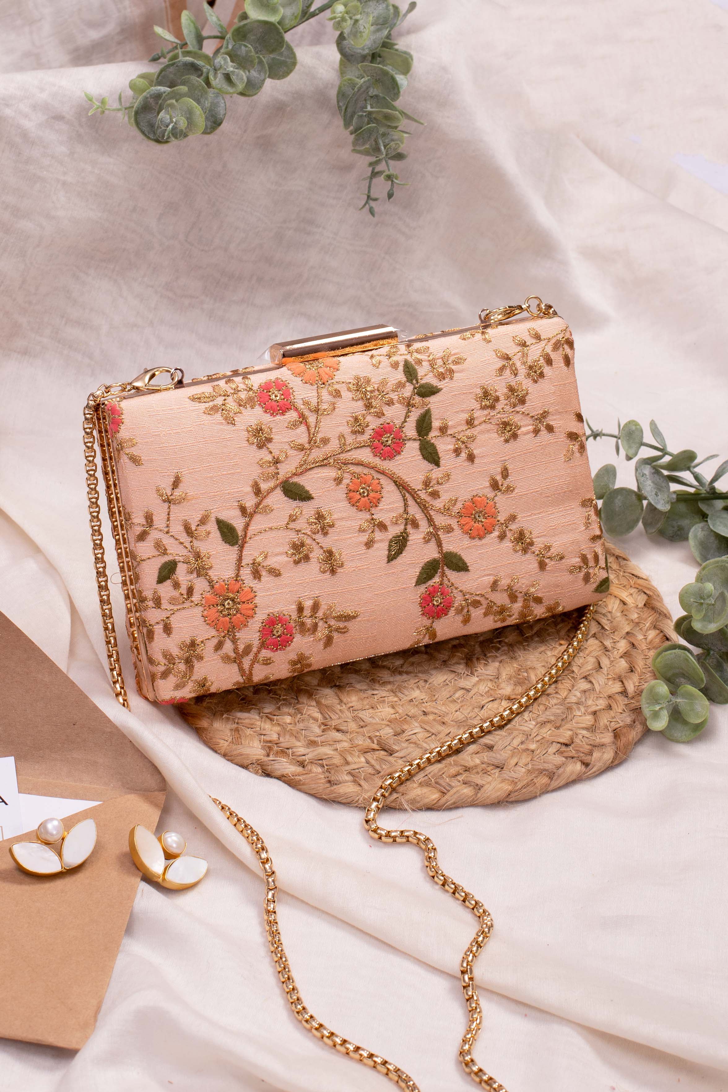 Floral Creeper Box Clutch Peach