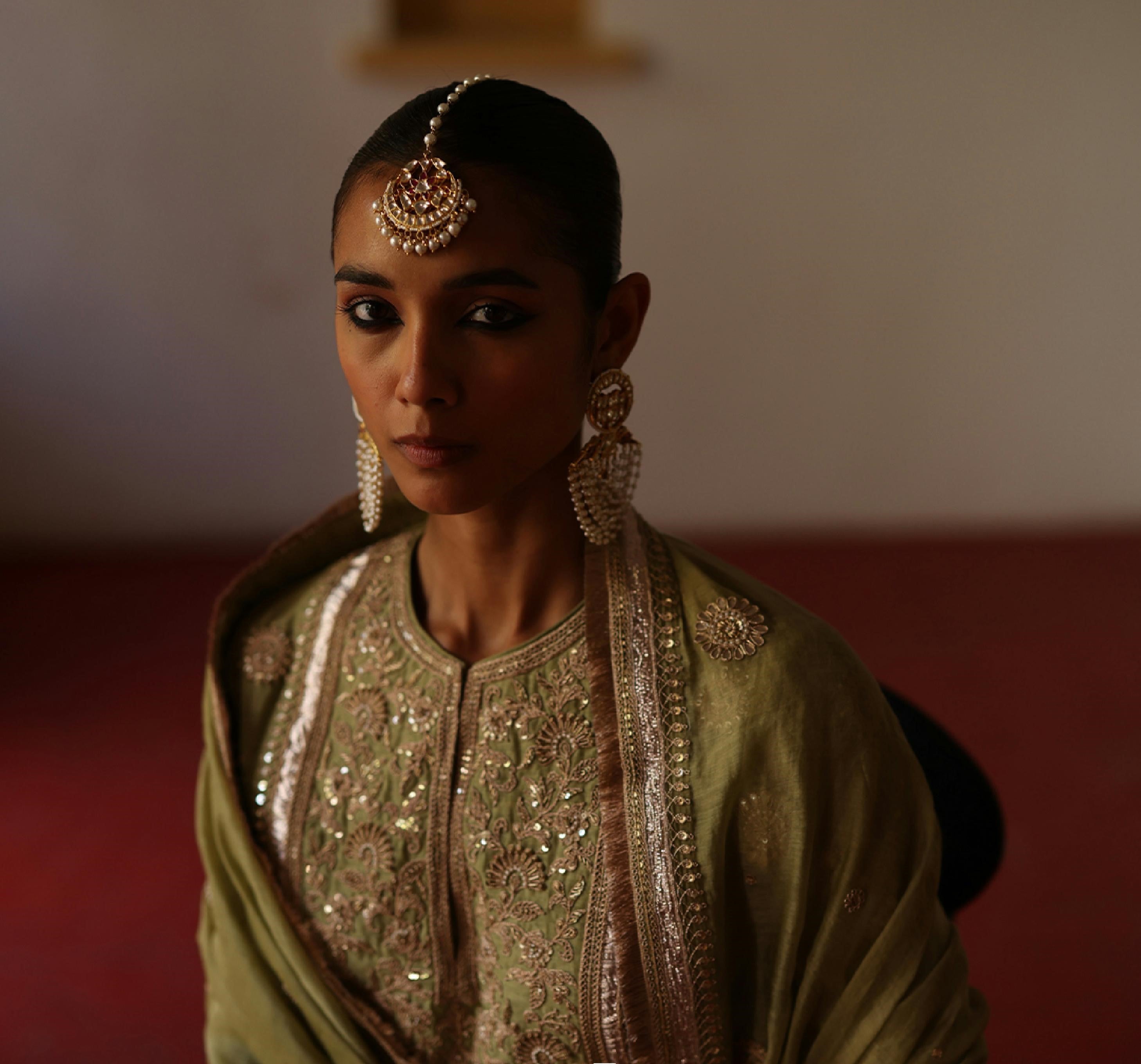 Ruby Gold Finish Jadau Tika With Pearls