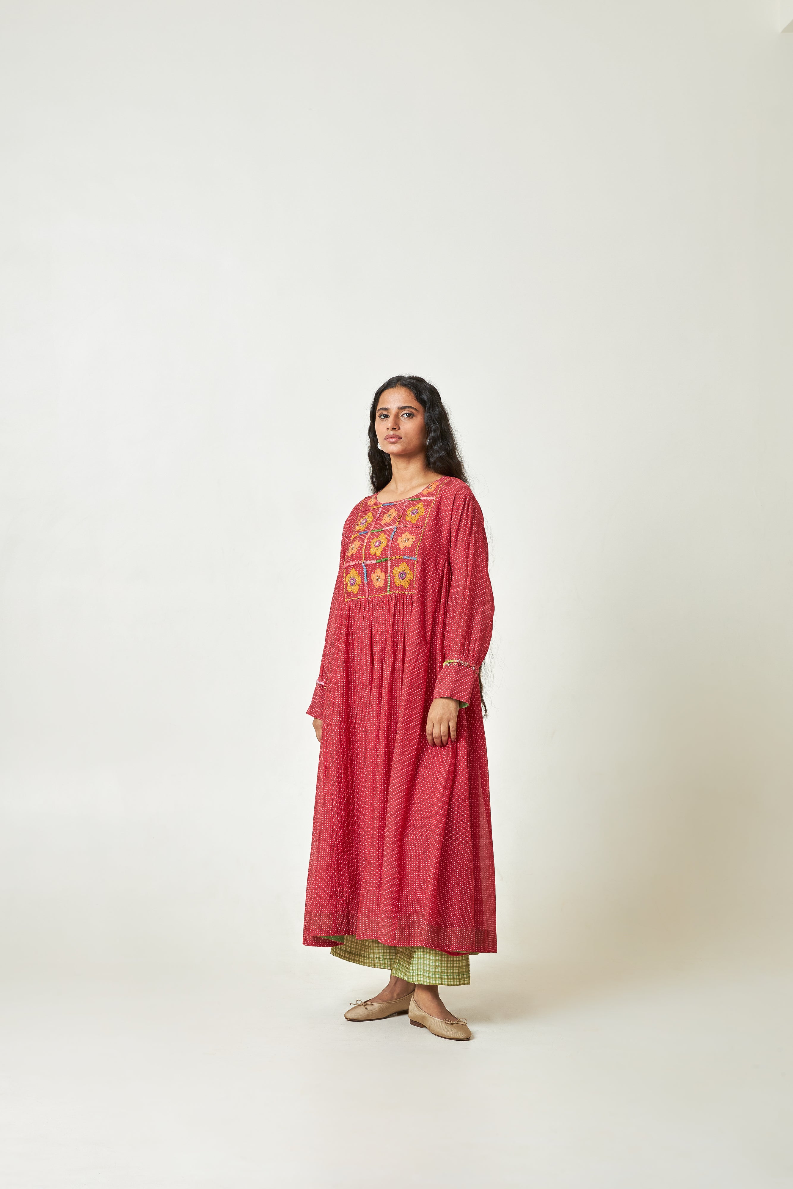 Scarlet Bloom Embroidered Kurta Set- Set Of 3