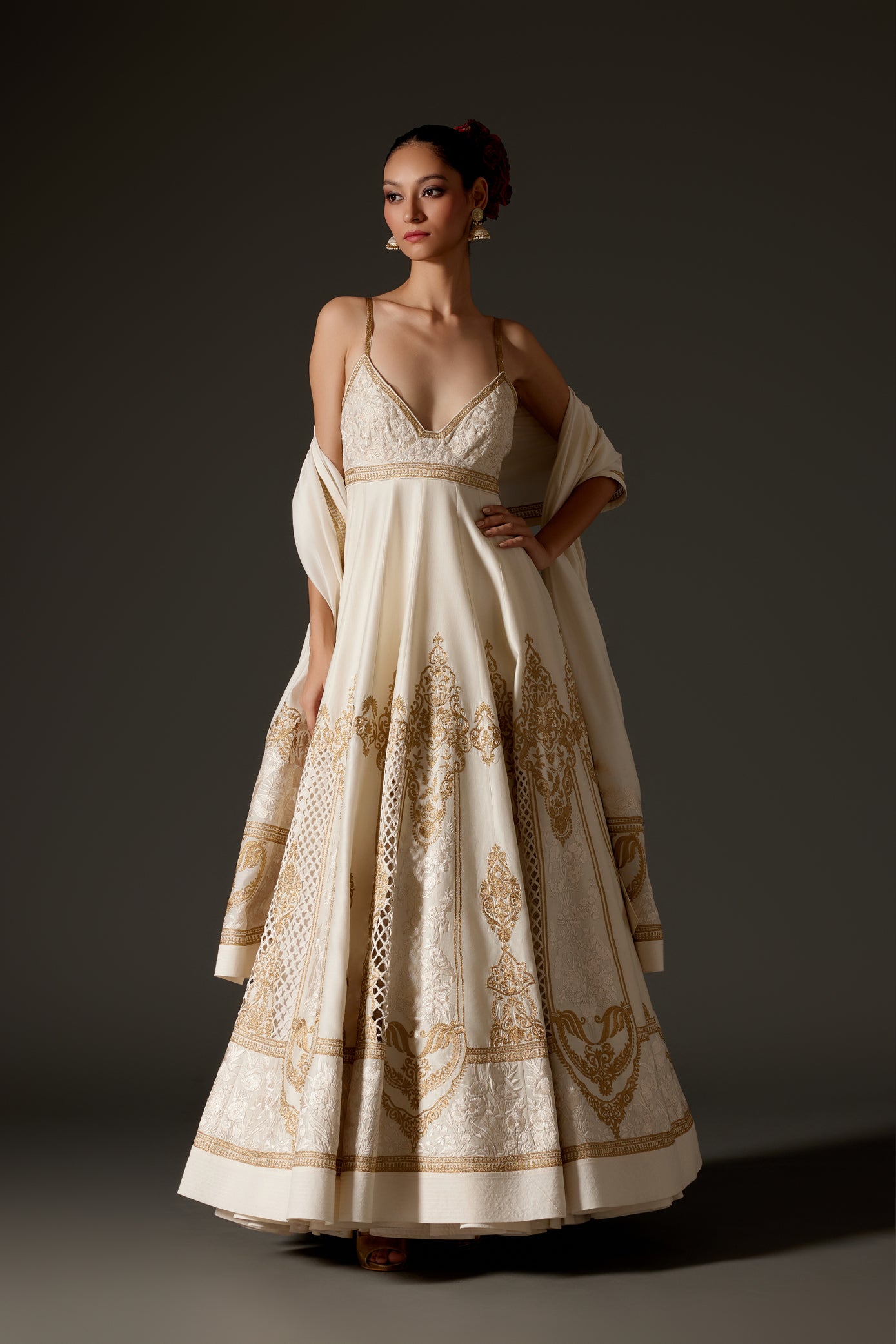 Ivory Chanderi Aanakali Set With Foil Elegance