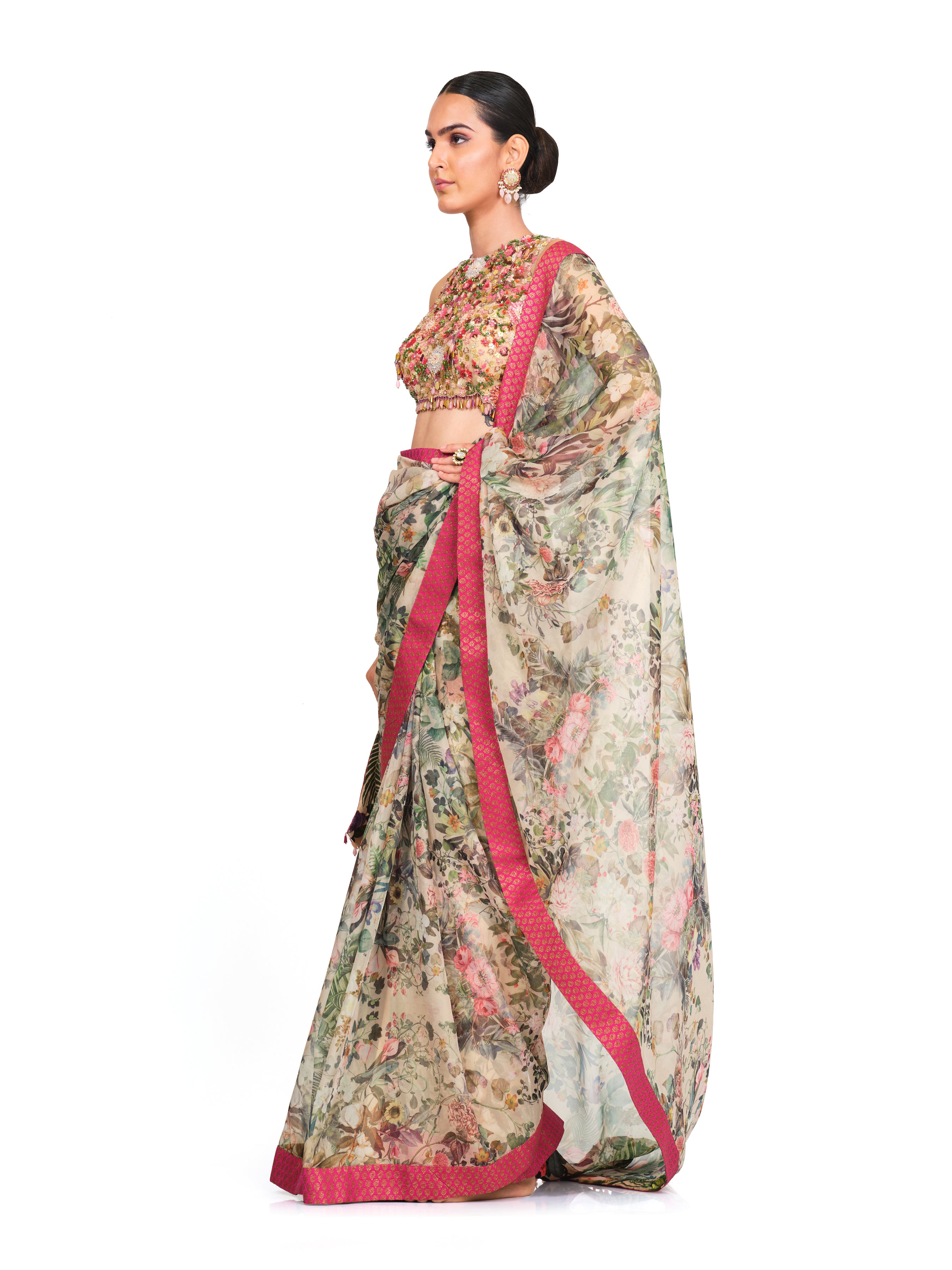 Organza Saree With Tassel Blouse