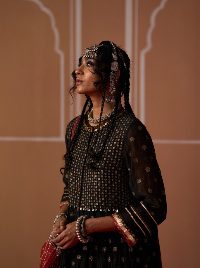 Meenal Kurta