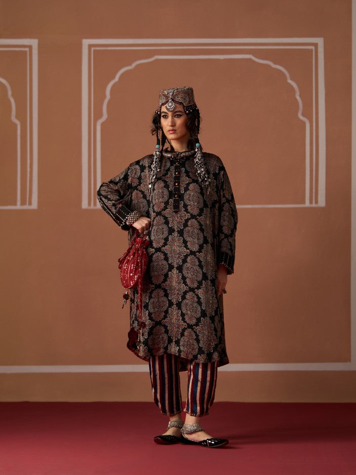 Sitara Kurta