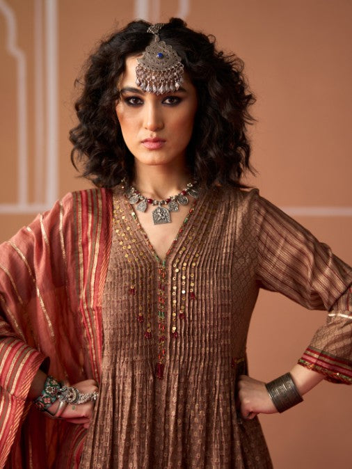 Moira Kurta