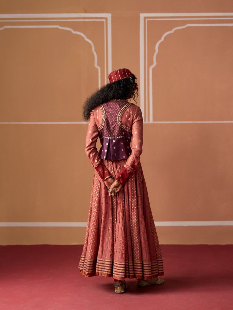 Krisha Kurta
tania Churidar
