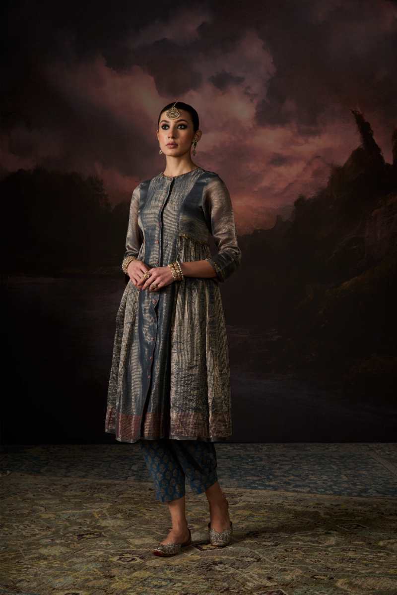Hina Kurta