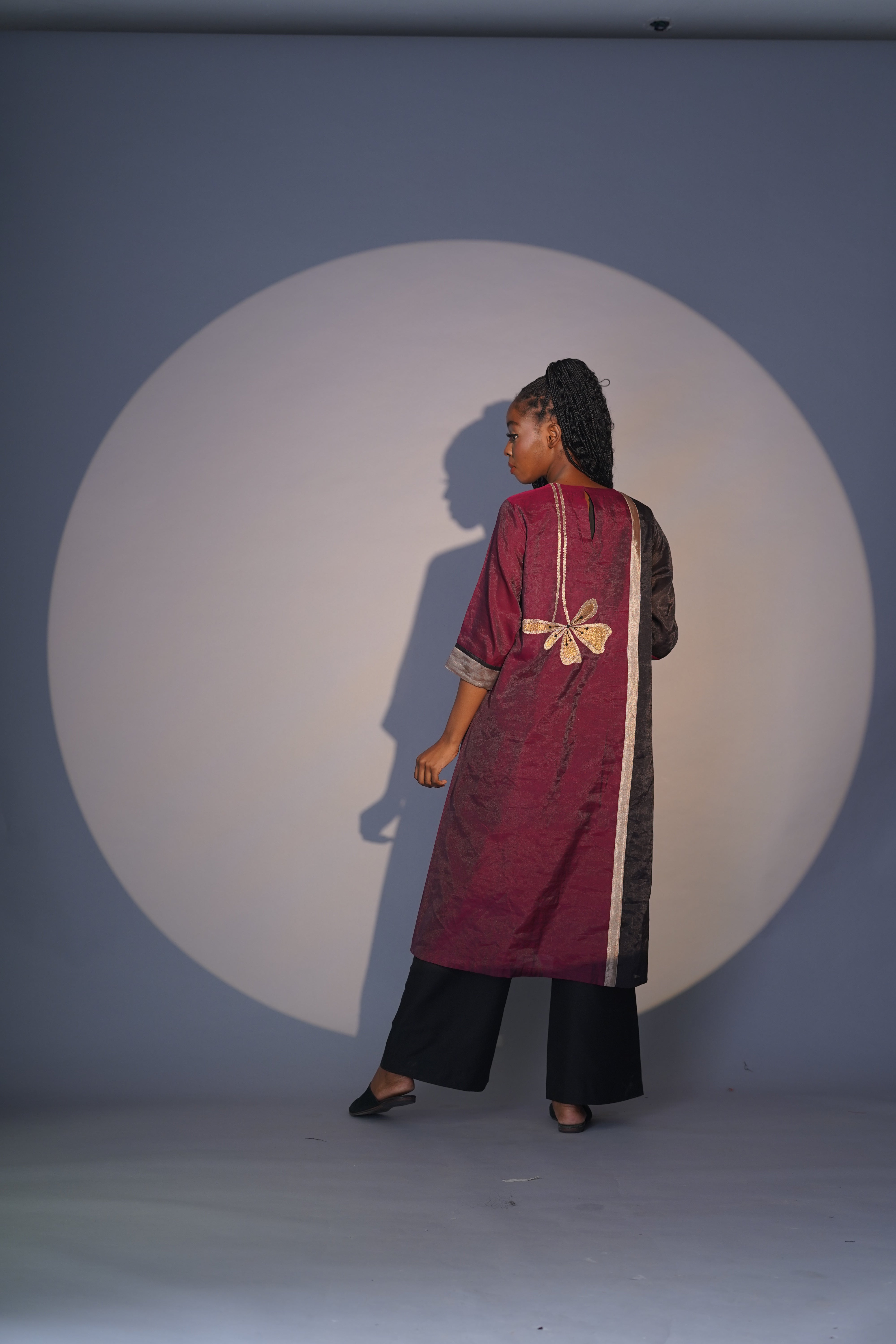 Midnight Gold - Titli