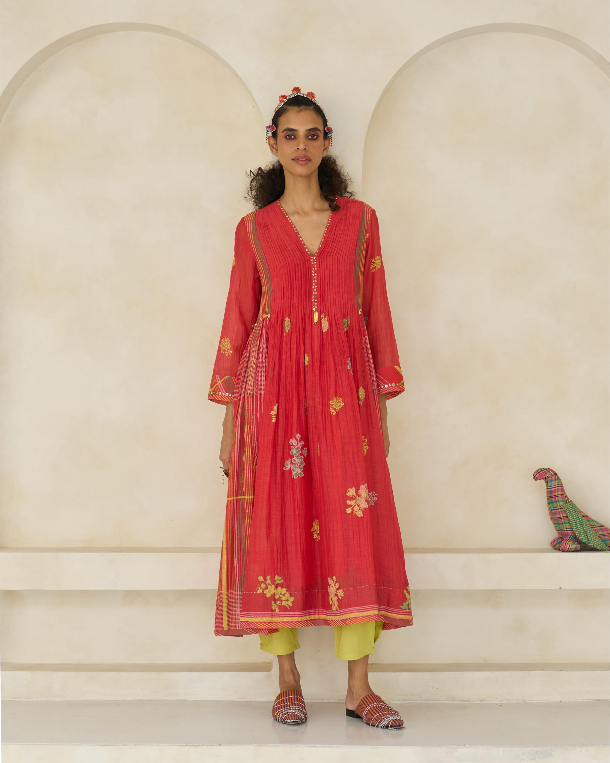 Kiara Kurta