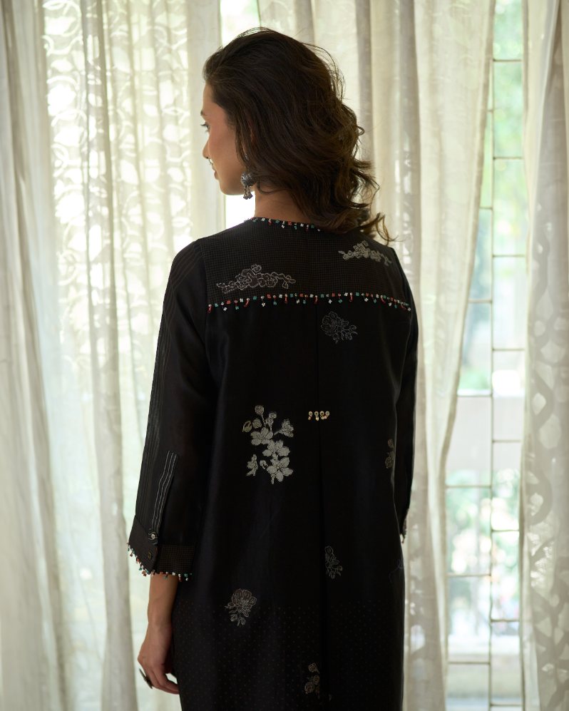 Sira Kurta