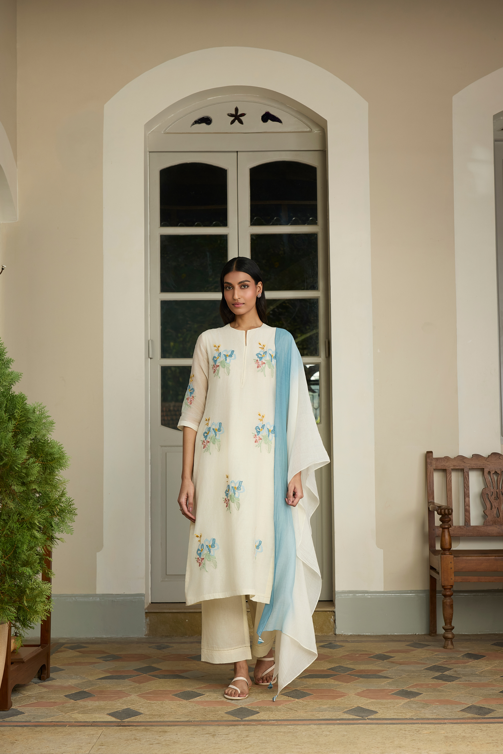 Ivory Floral Kurta Set