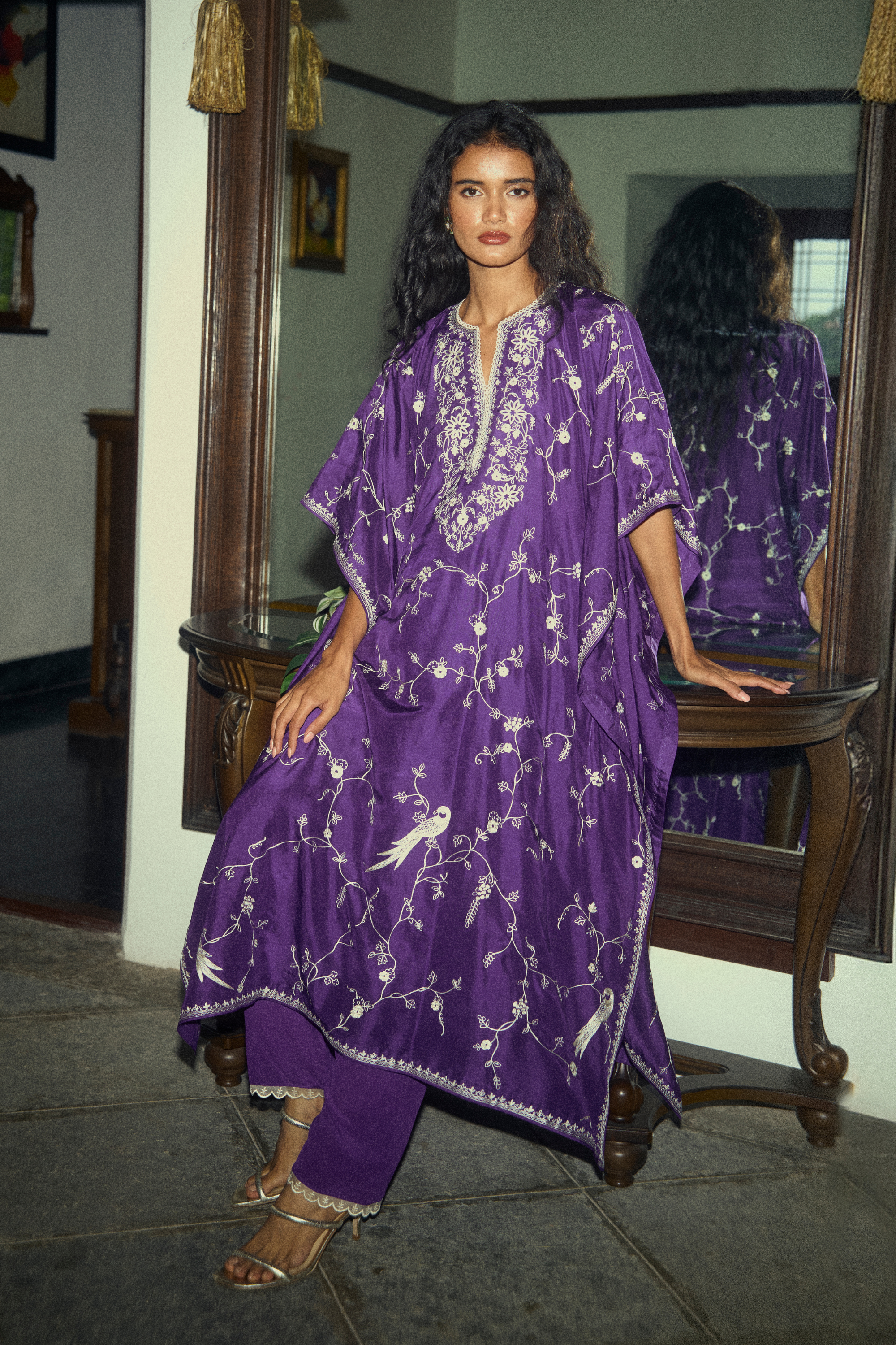Aari Thread Work Kaftan Set
