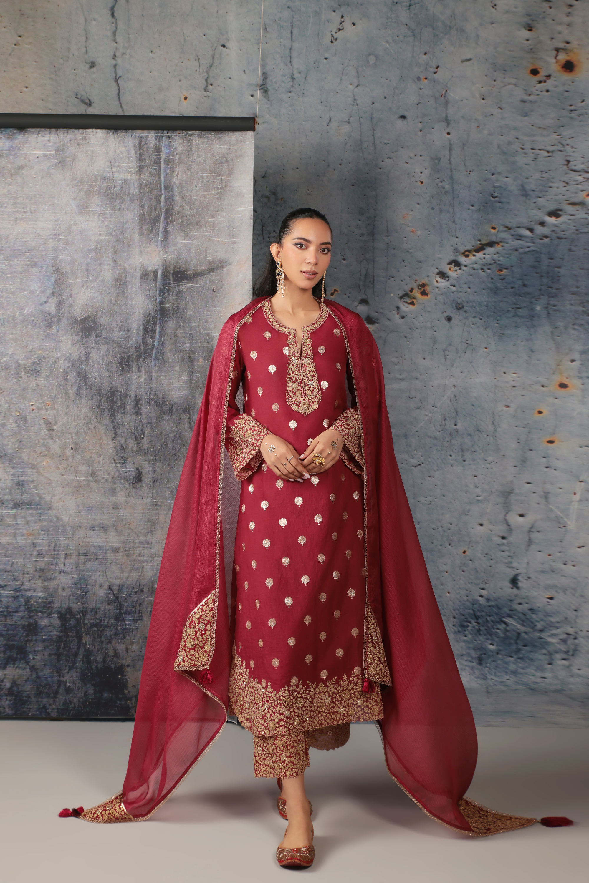 Mehrang Maroon Farshi Kurta Set