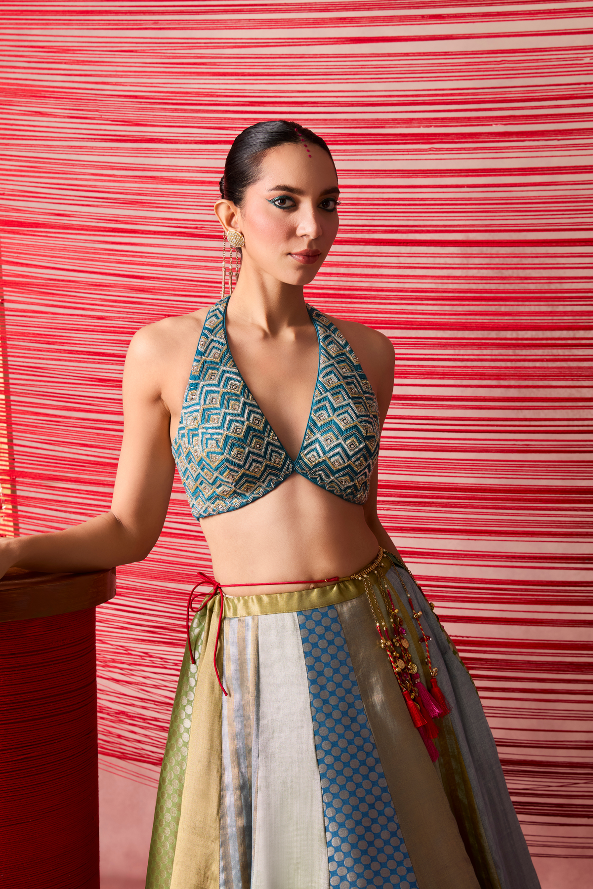 Roshni Lehenga