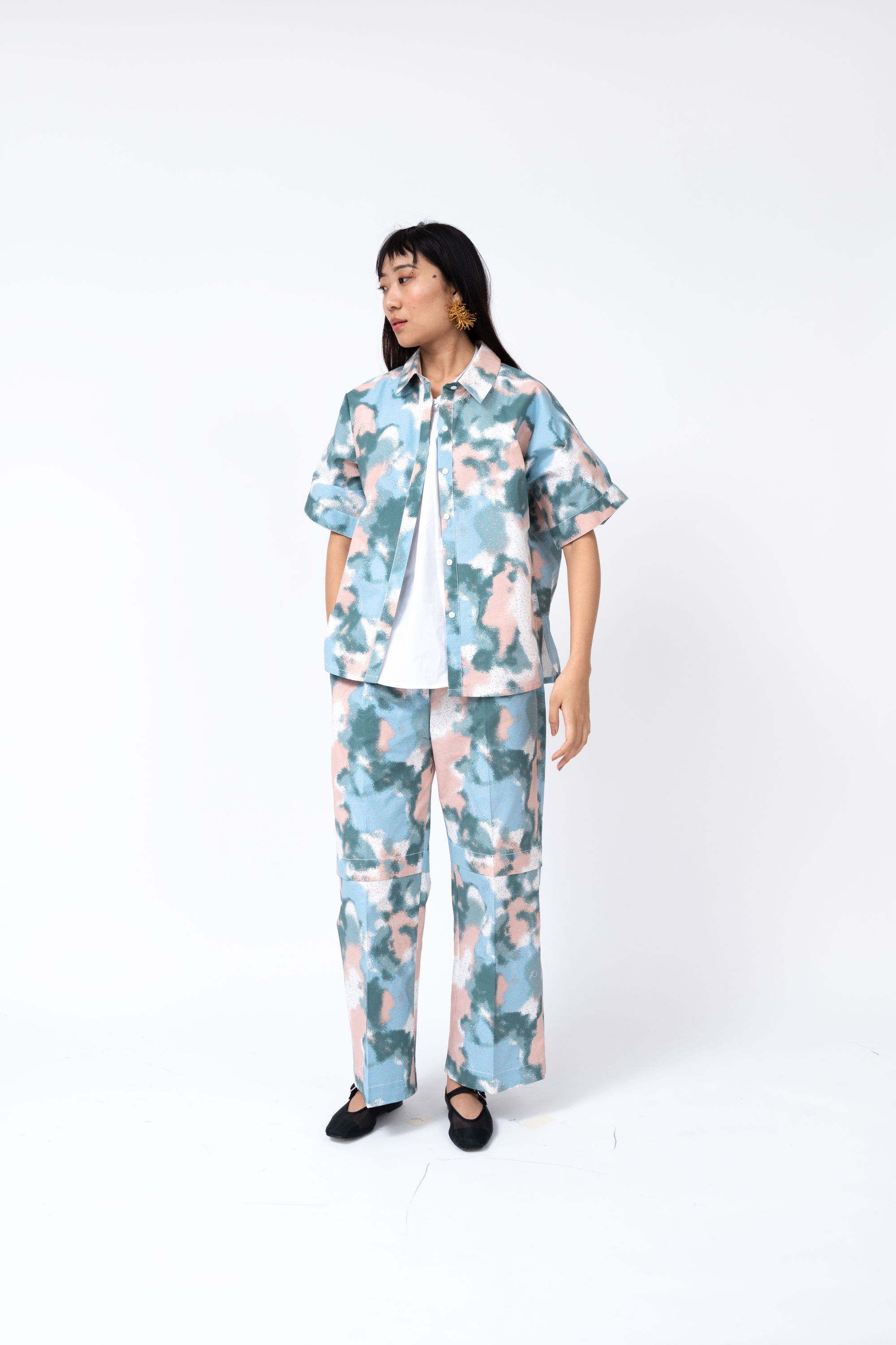 Spray Print Pleated Day Pant