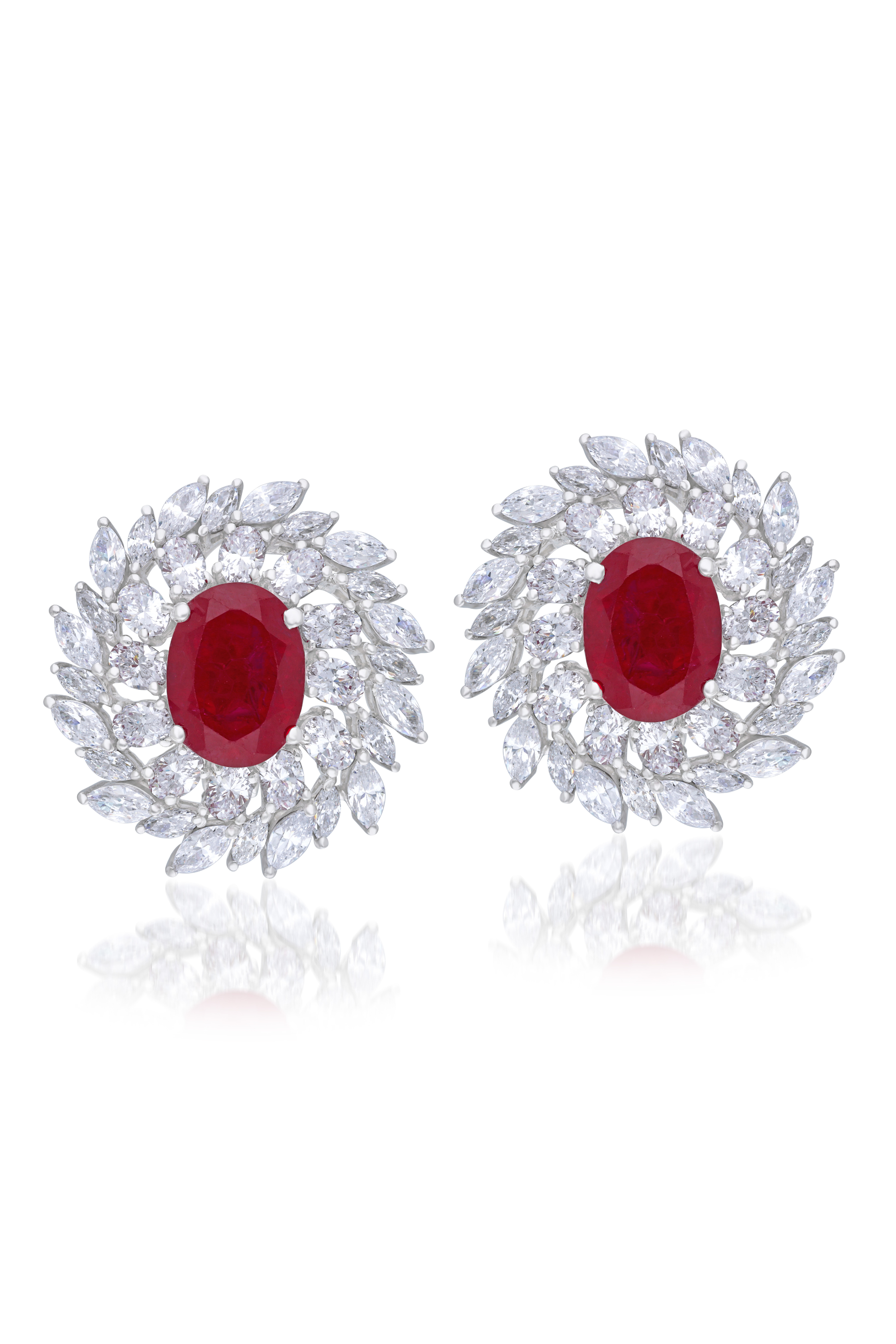 Earrings In White Swarovski Zirconia
