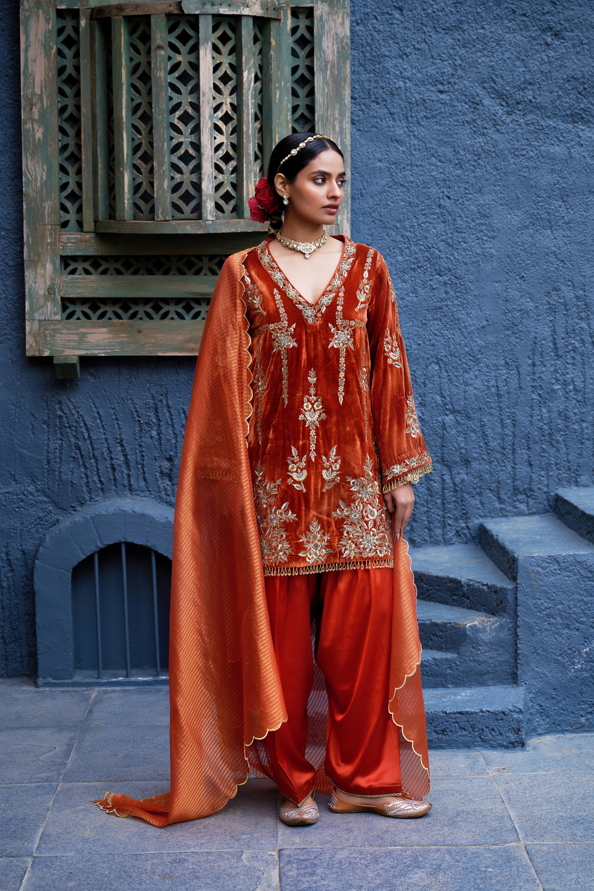 Pakistani Salwar With Short Shirt And Dupatta