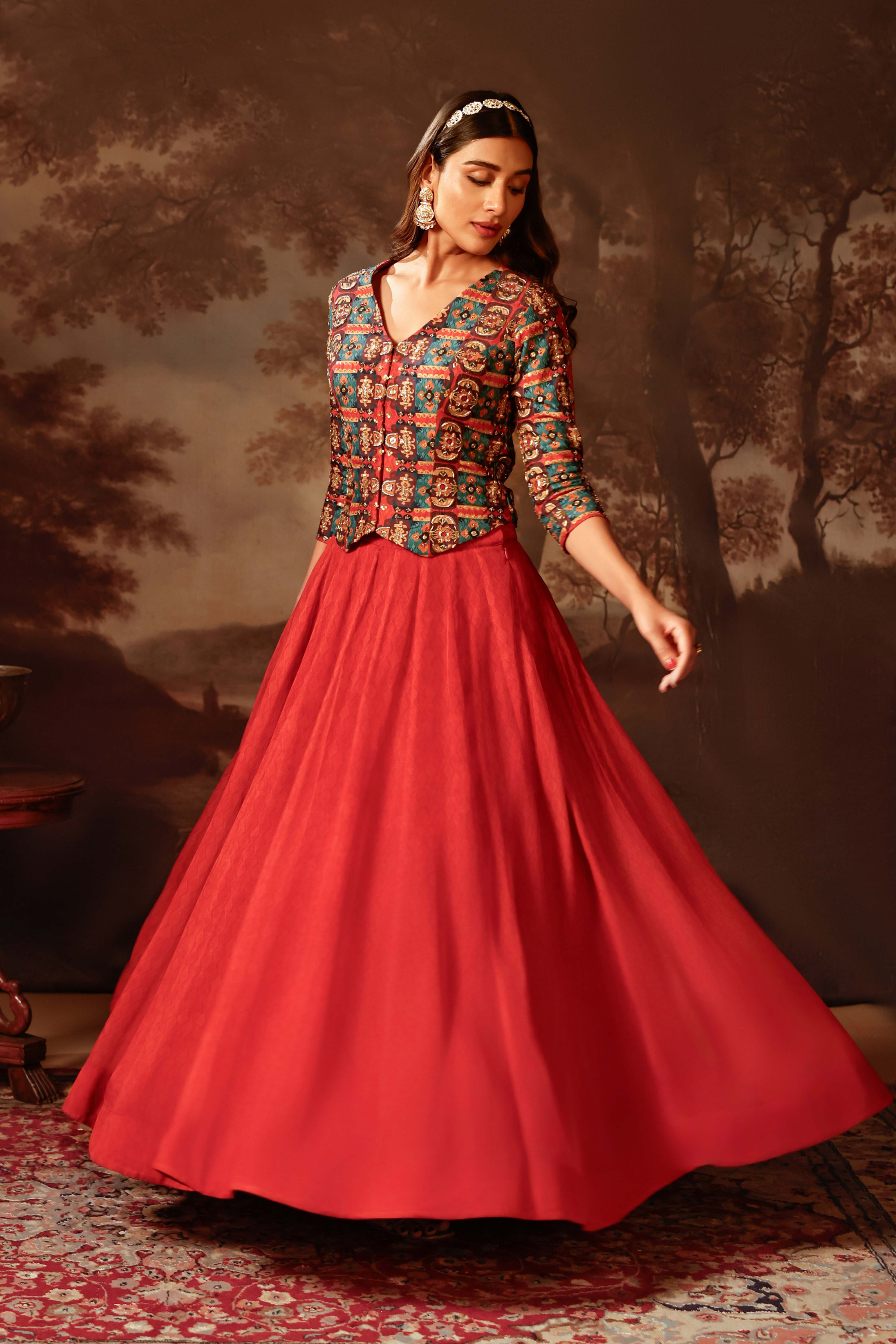 Orani Embroidered Skirt Set