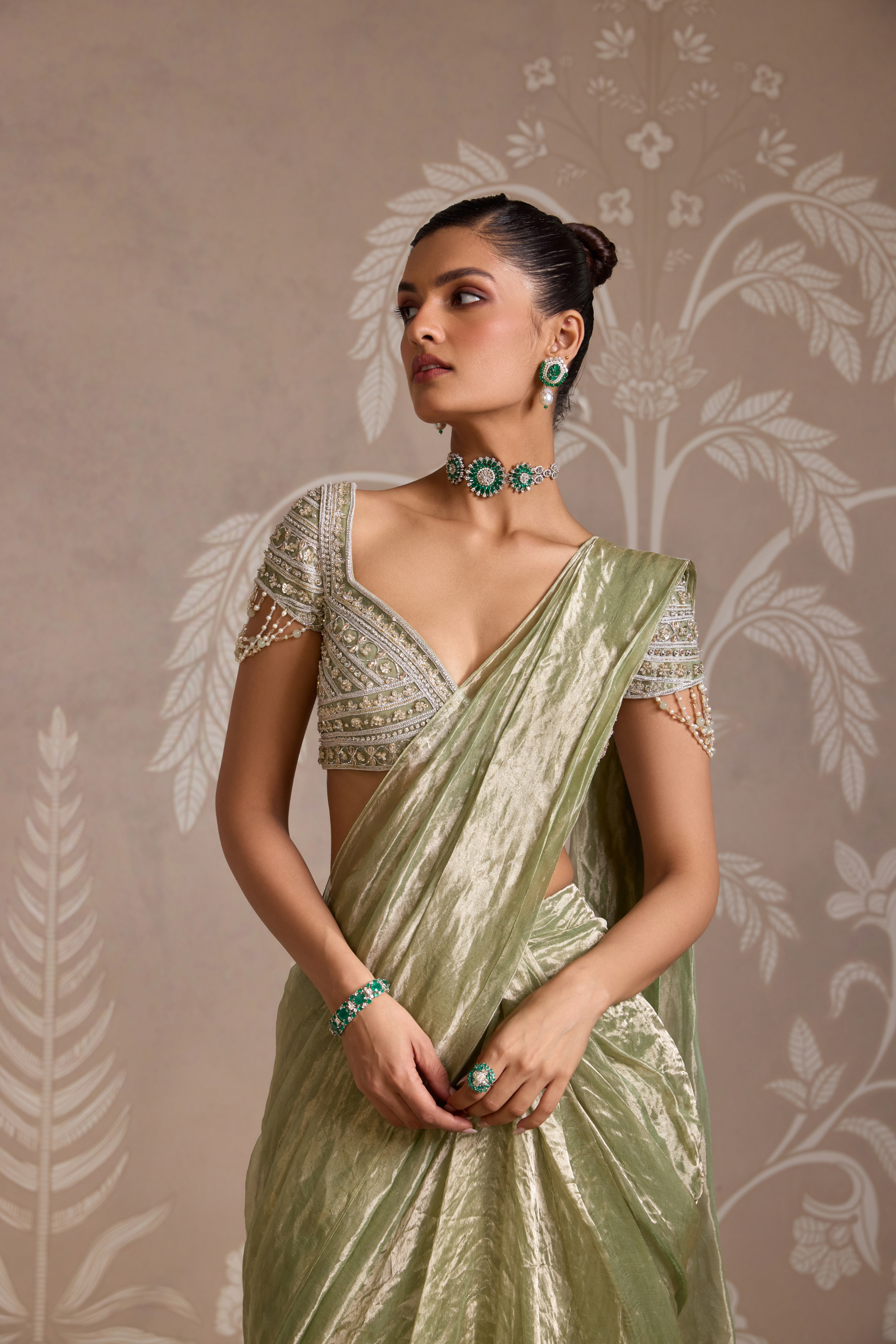 Loom Saree Set