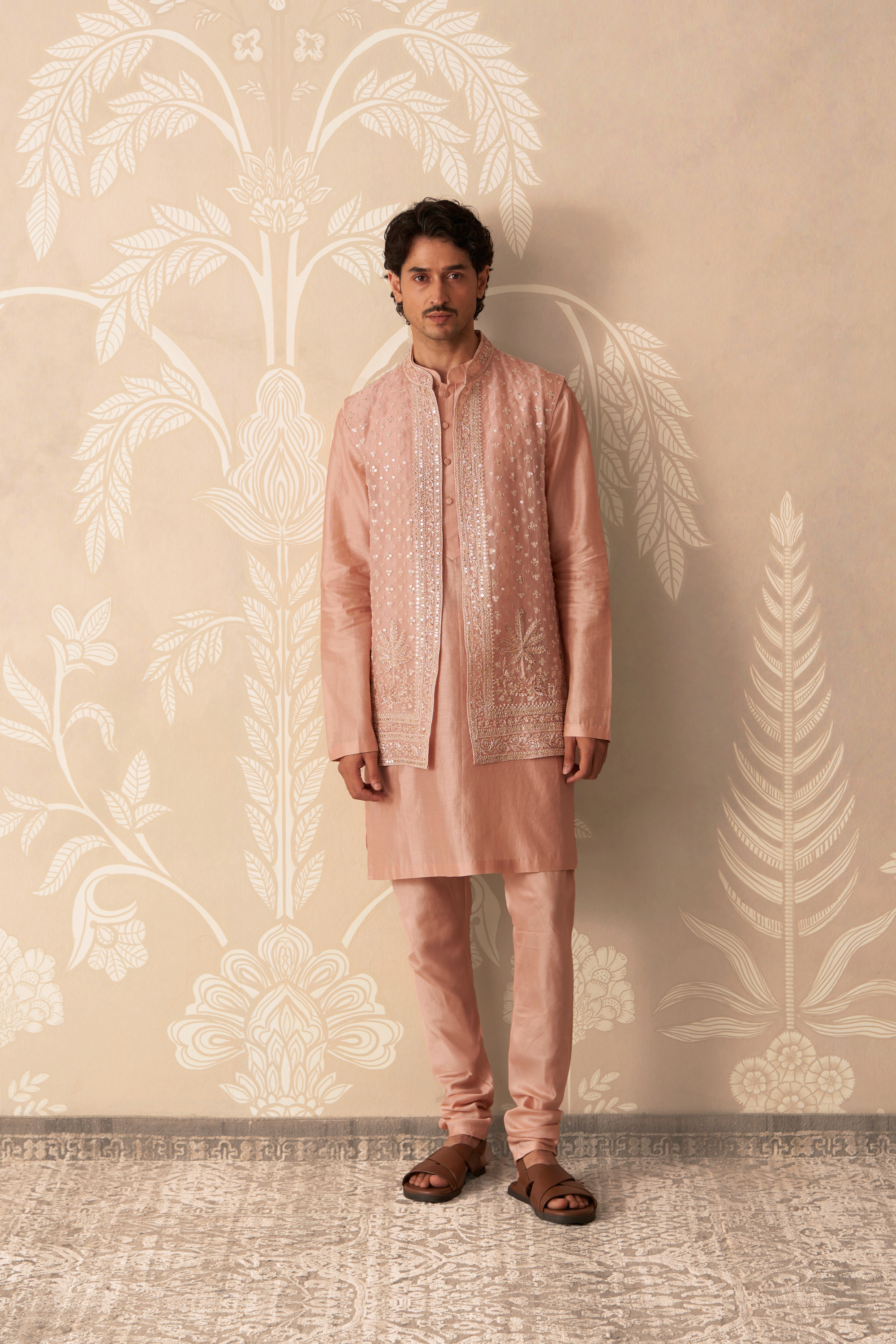 Nayyar
kurta Bandi Set