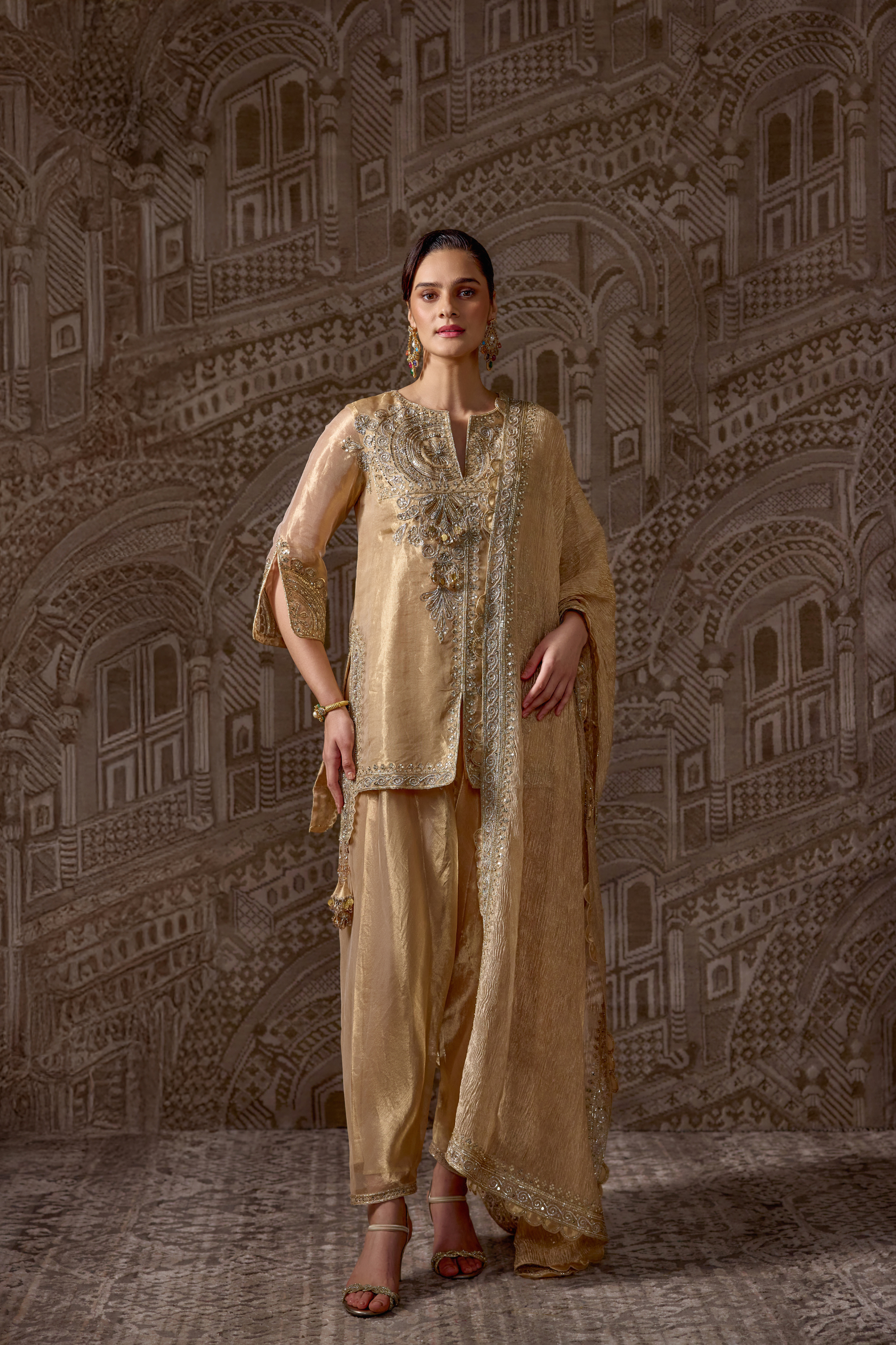 The Goldbound Kurta Set