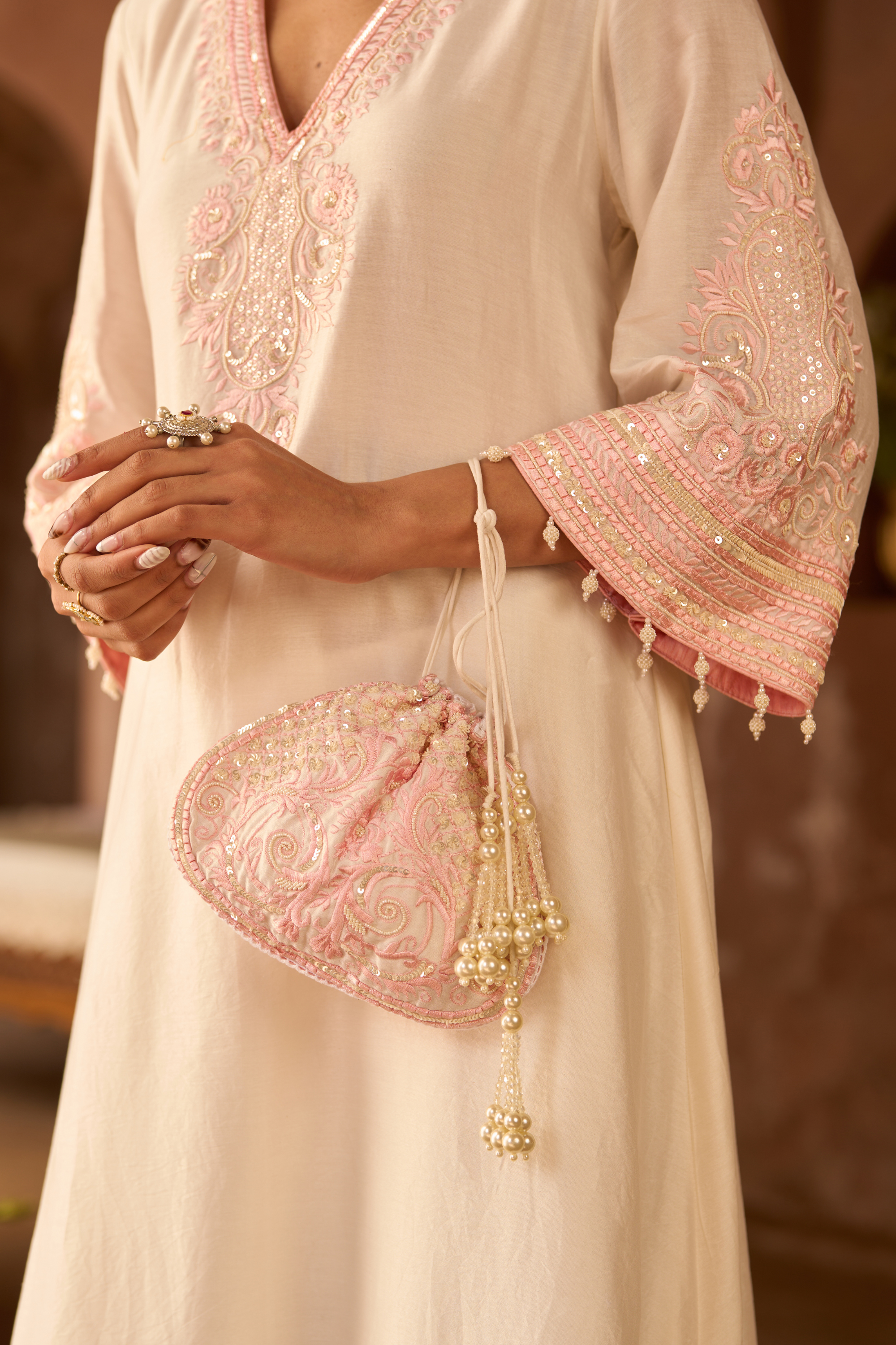 Ruhi - Daisy Ivory With Pink Short Kurta Set