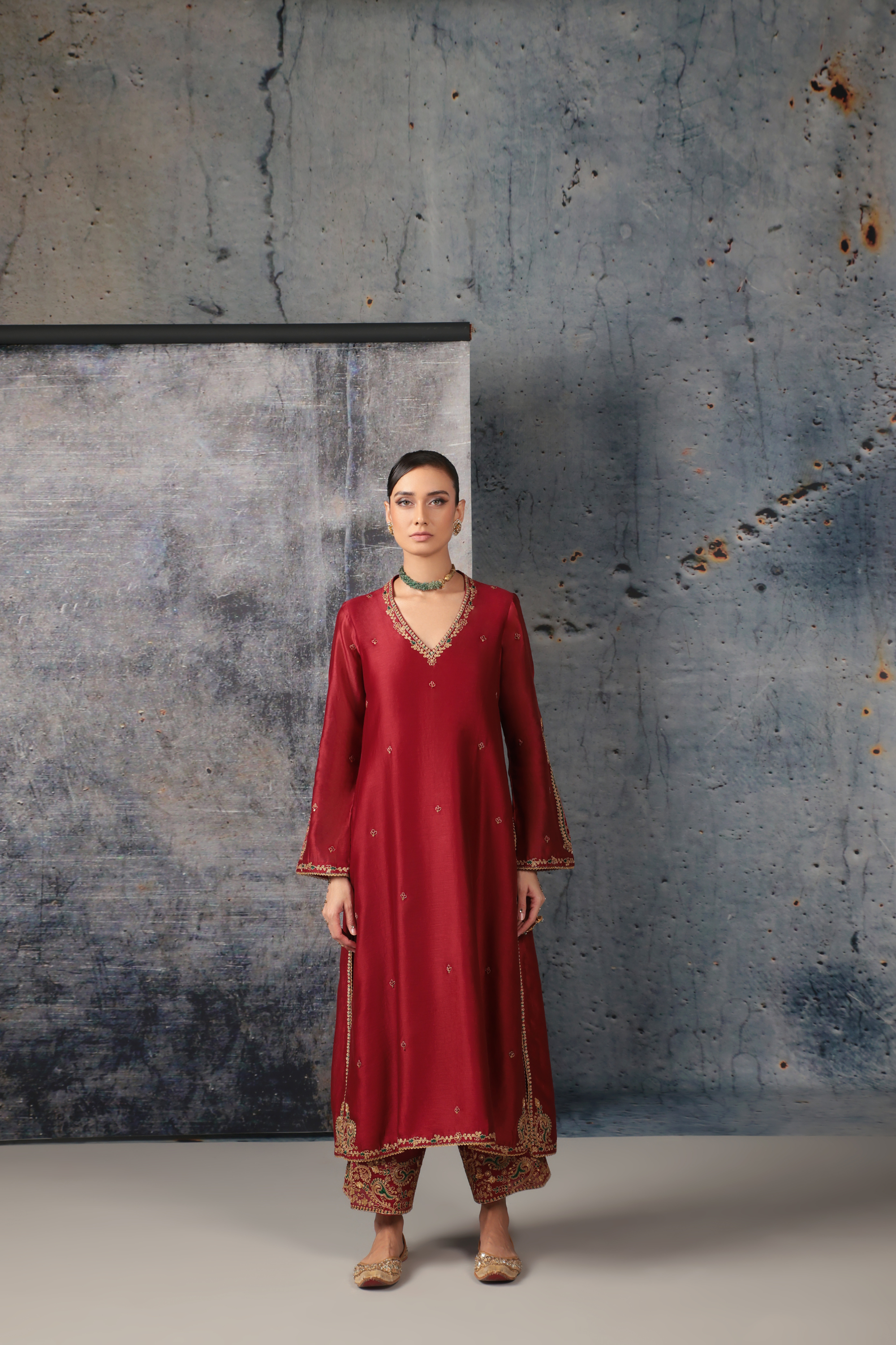 Mehrang Maroon Applique Kurta Set