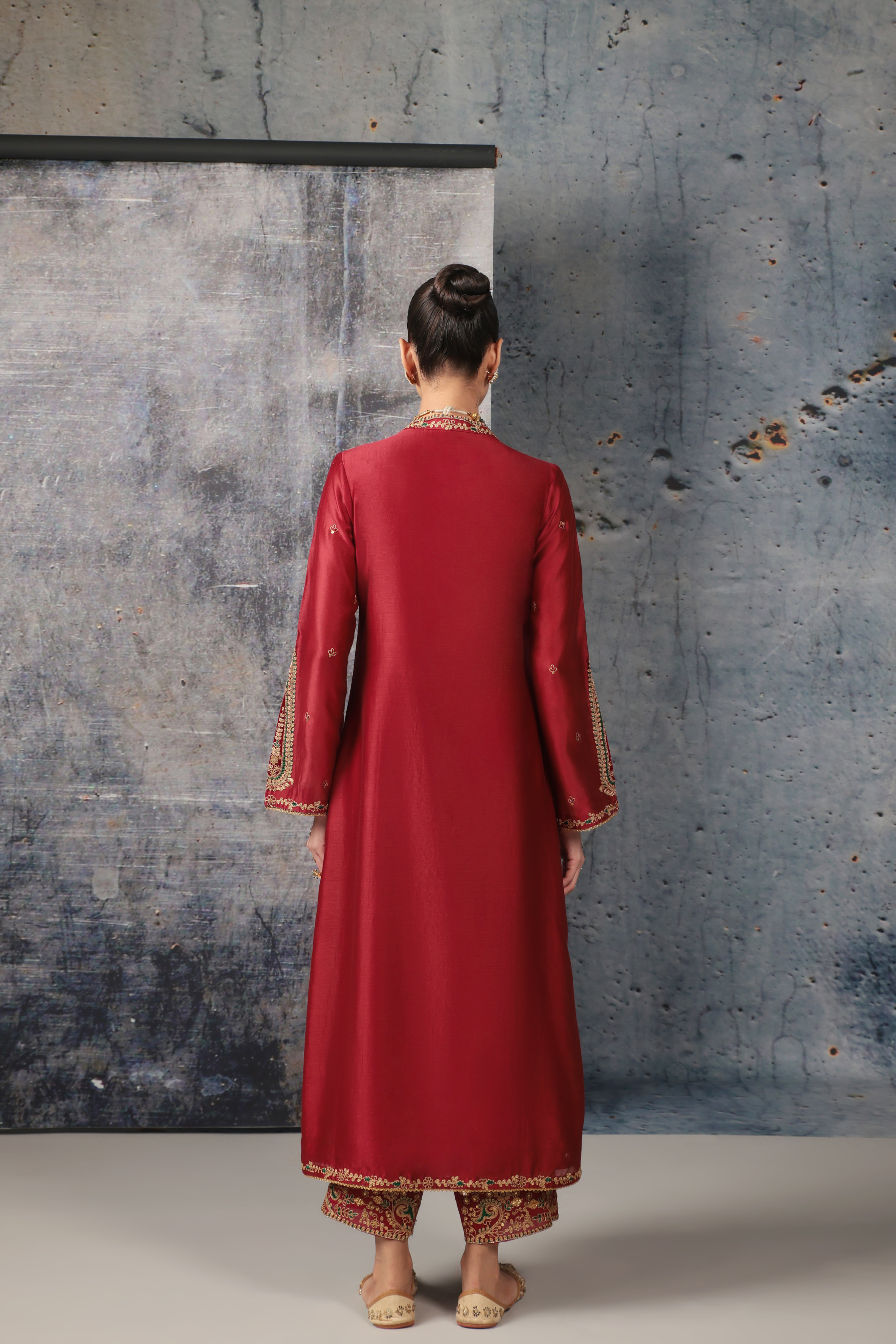 Mehrang Maroon Applique Kurta Set