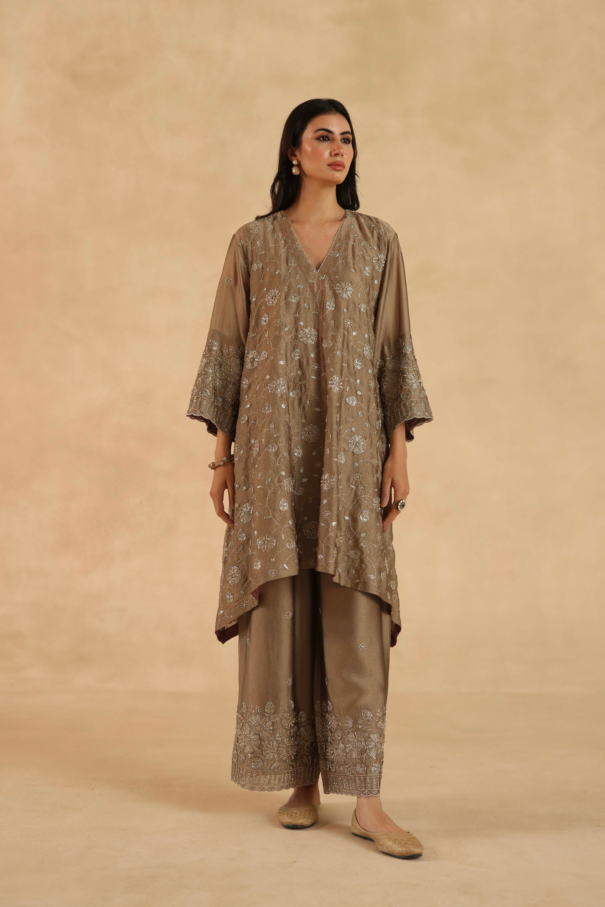 Polki Farshi Set