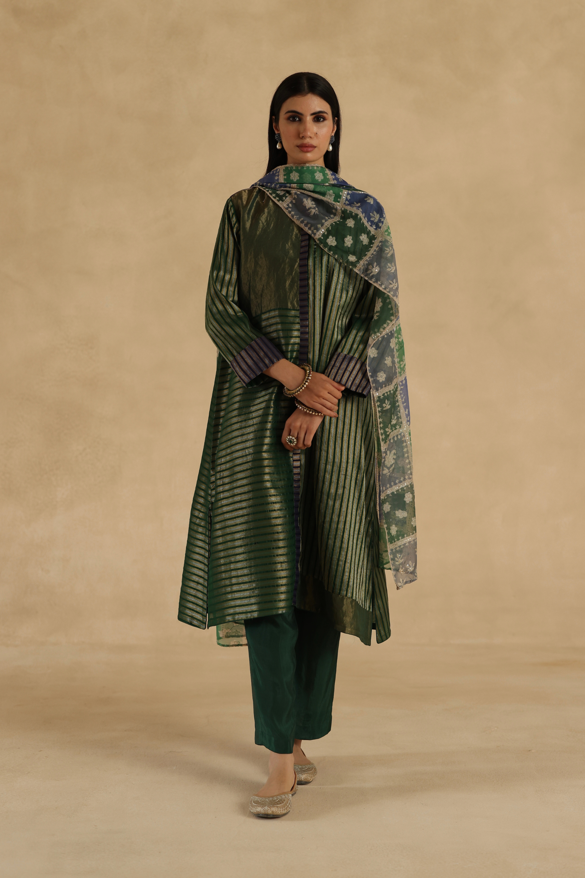 Aalam Kurta Set