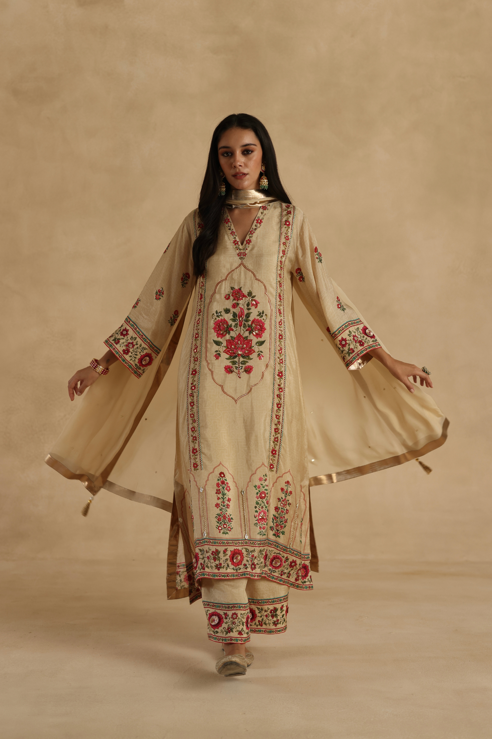 Bagh Suit Set