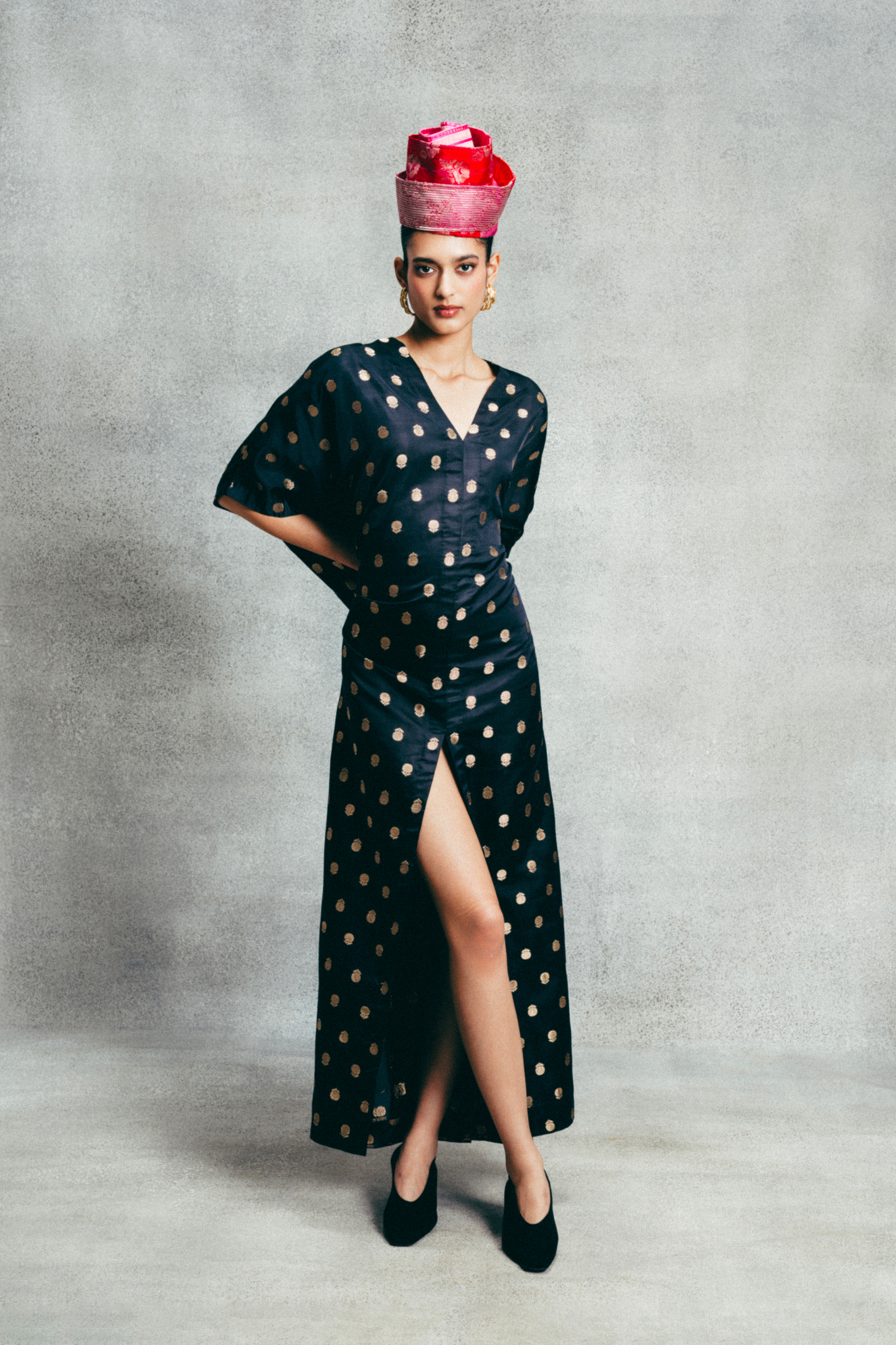 Handwoven Ebony Banarasi Kaftan