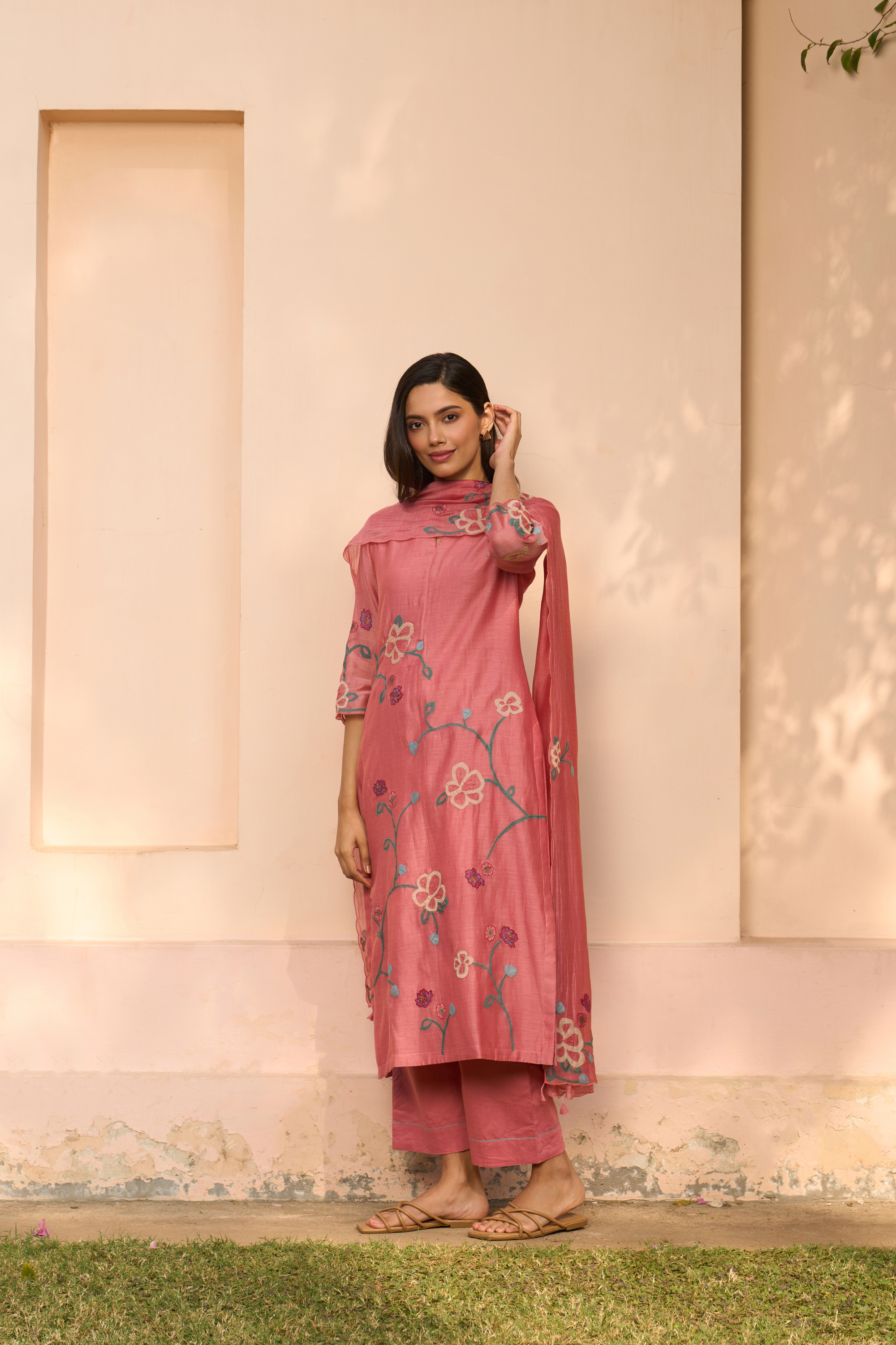 Hibiscus Applique Kurta Set