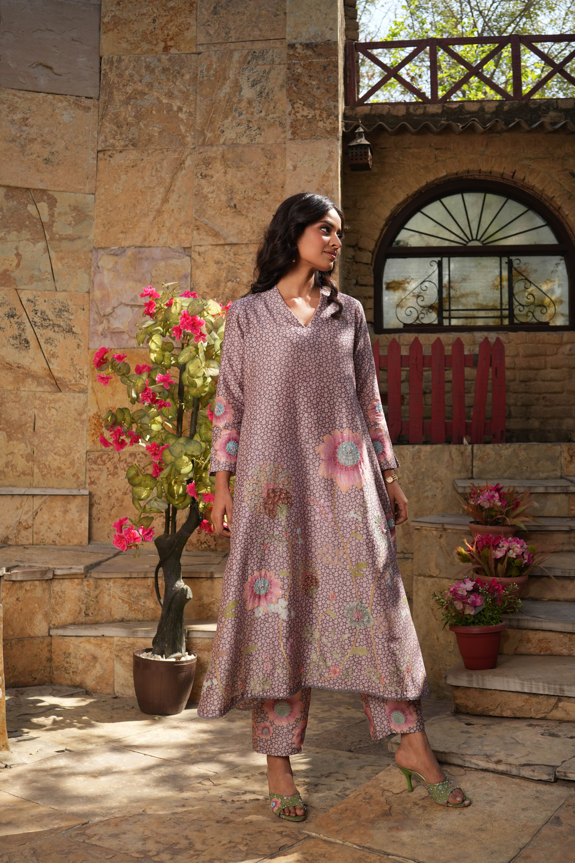 Mughal Phool Kurta Set