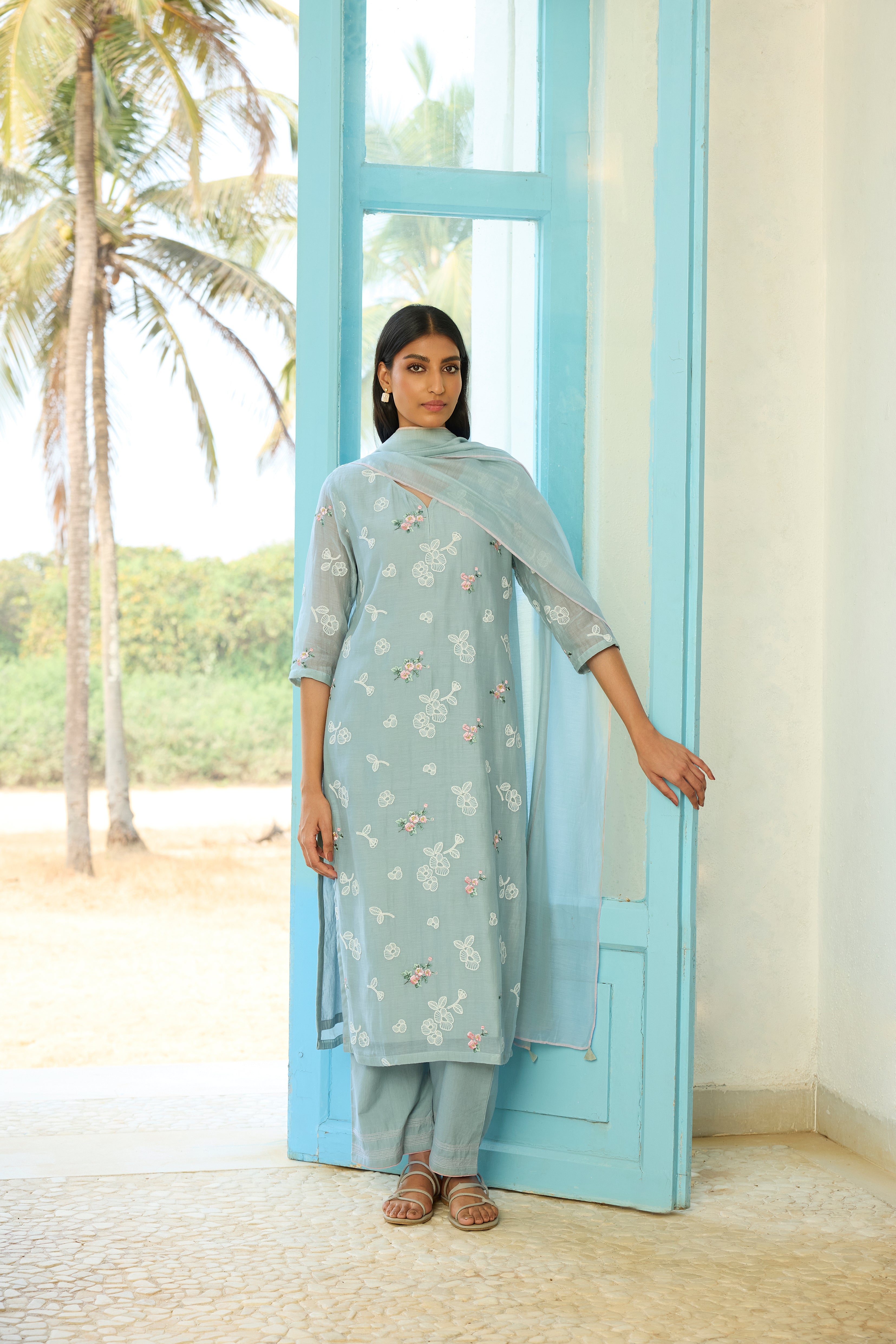 Sky Thread Embroidered Kurta Set