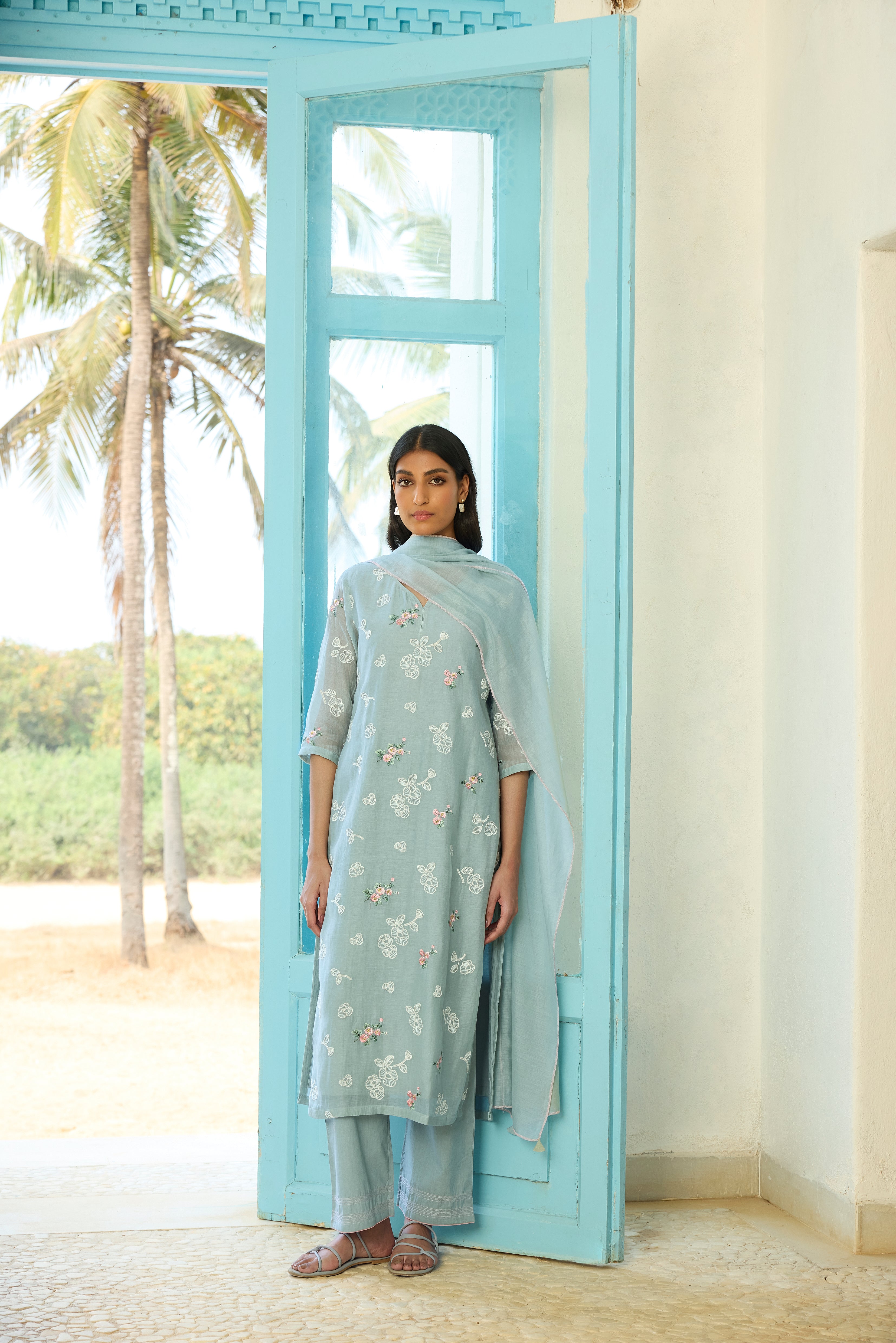 Sky Thread Embroidered Kurta Set