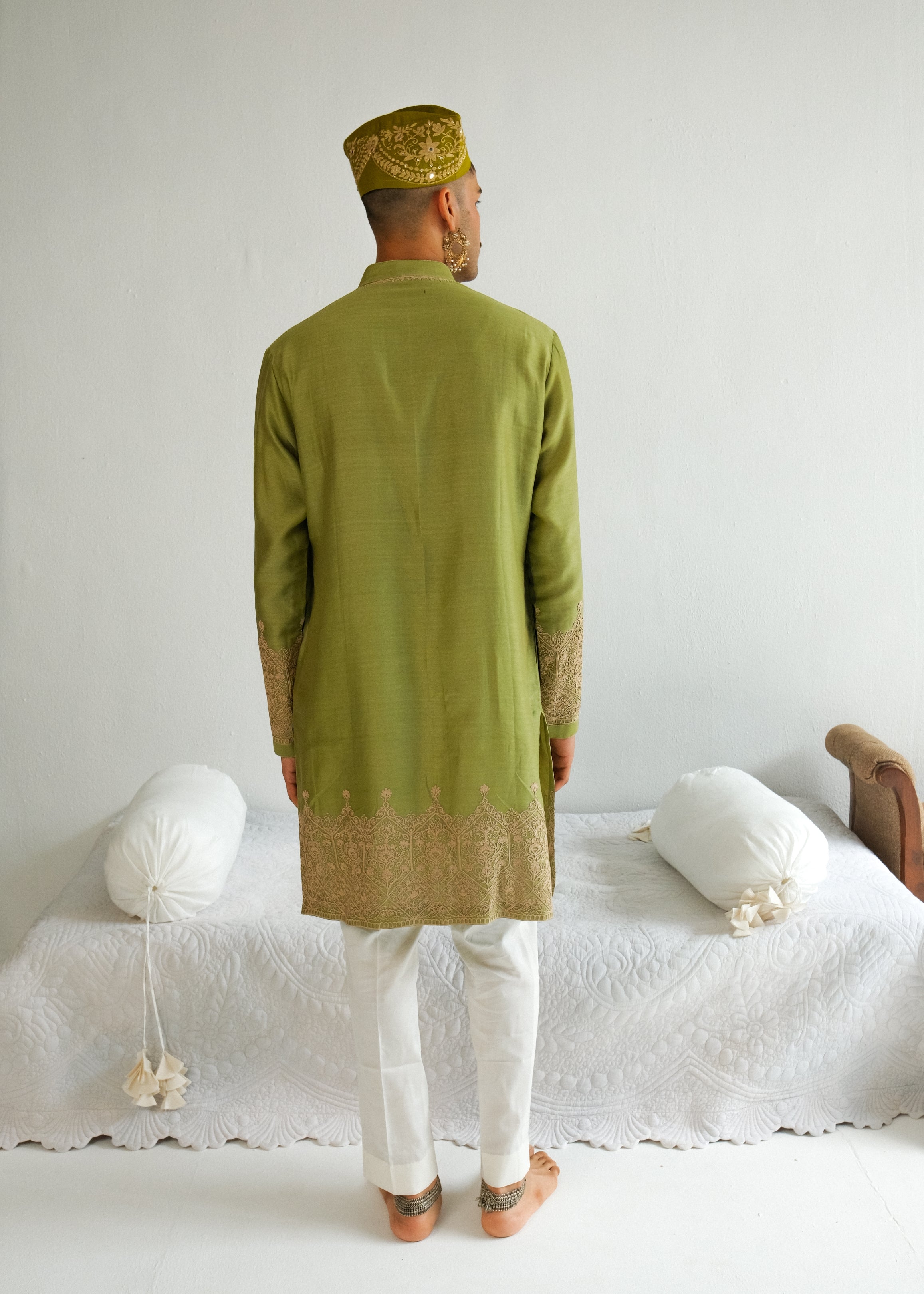 Dori And Marodi Embroidery Green Kurta Set