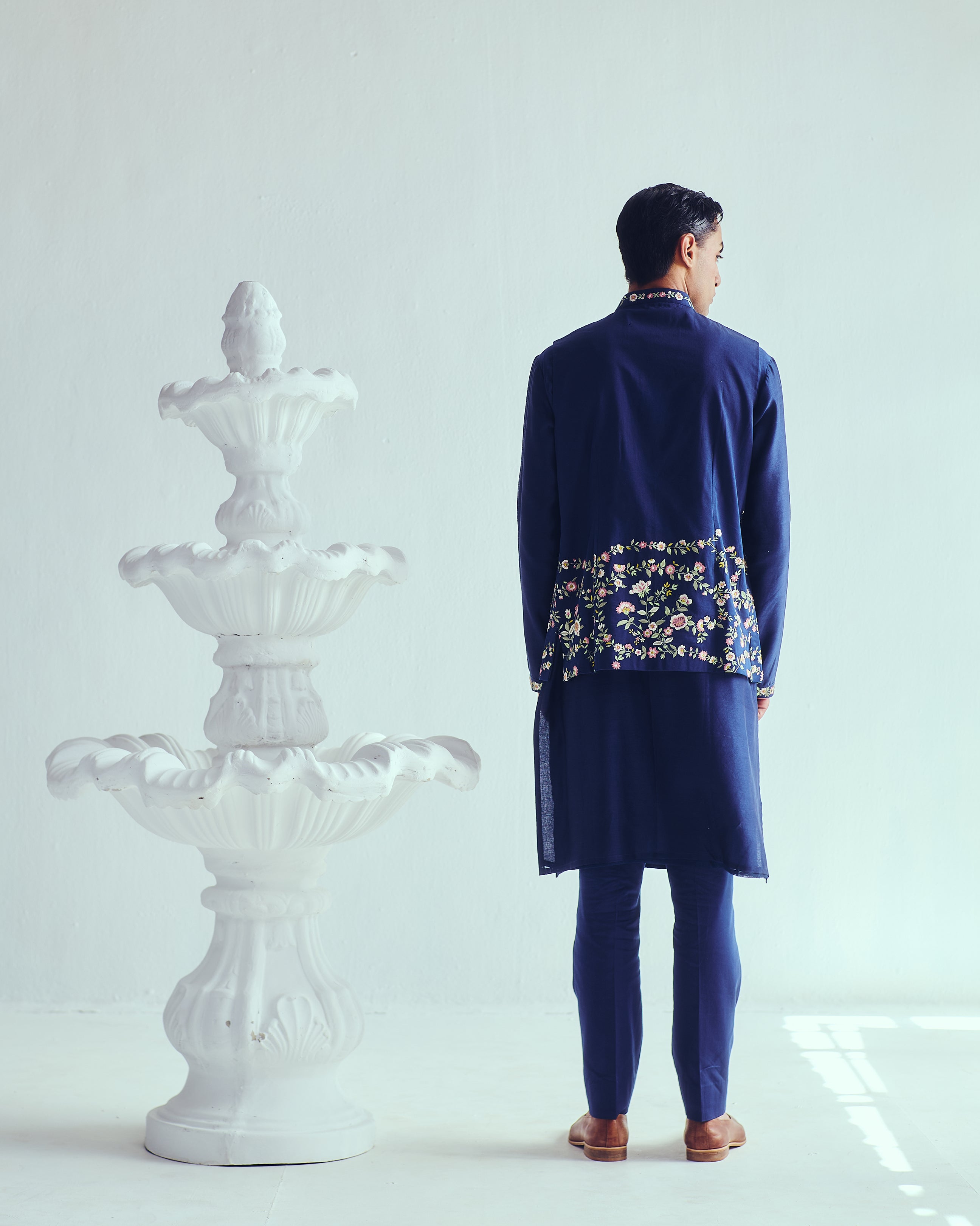 Kurta With Pyjama Pants And Bundi