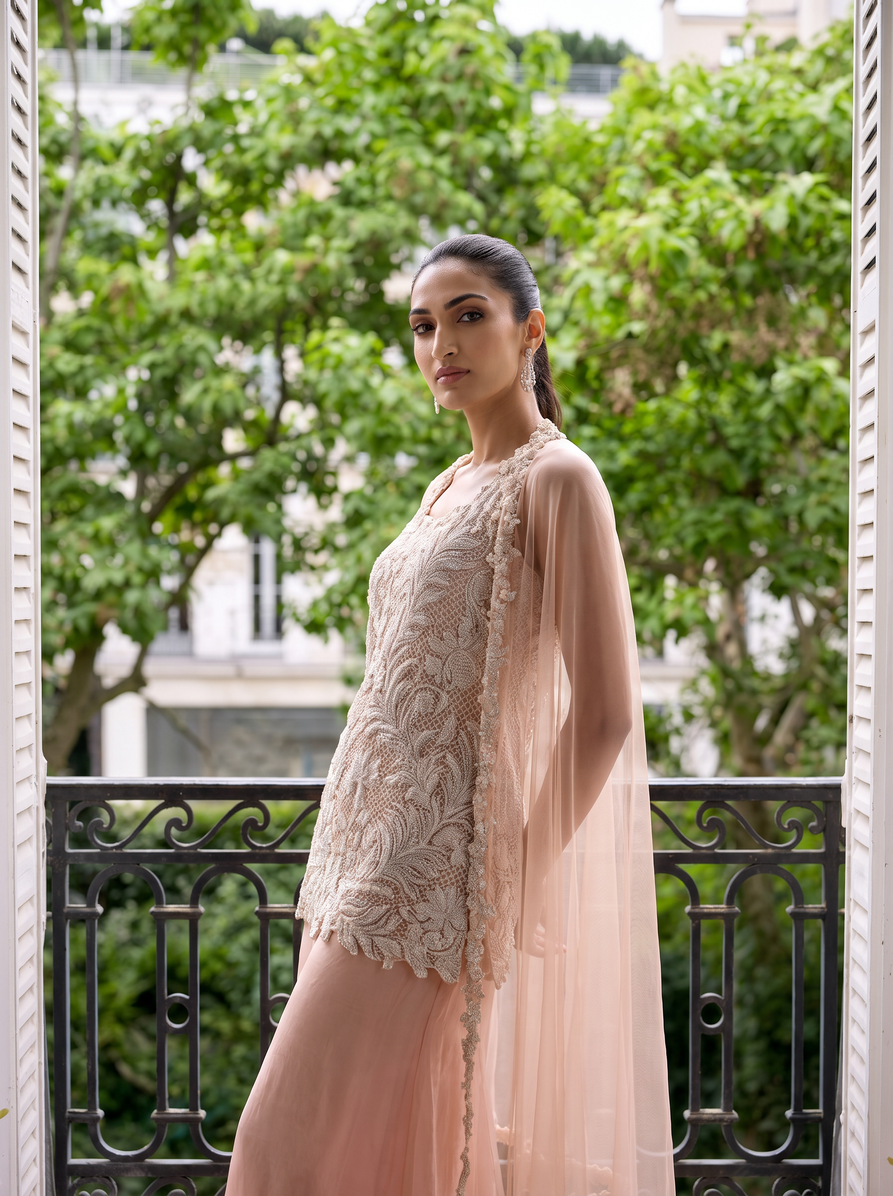 Aurora - Hand Embroidered Kurta Set