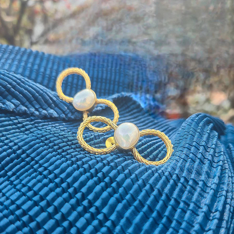Aphrodite’s Knots Pearl Loop Earrings