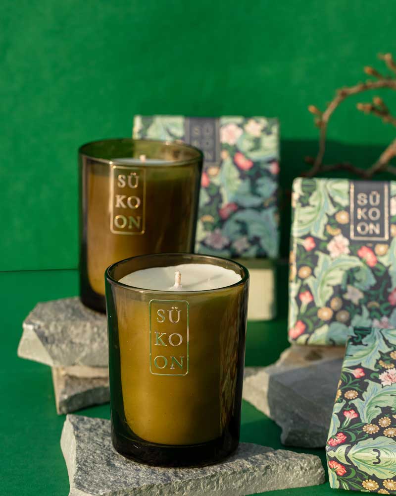 Oud Candle