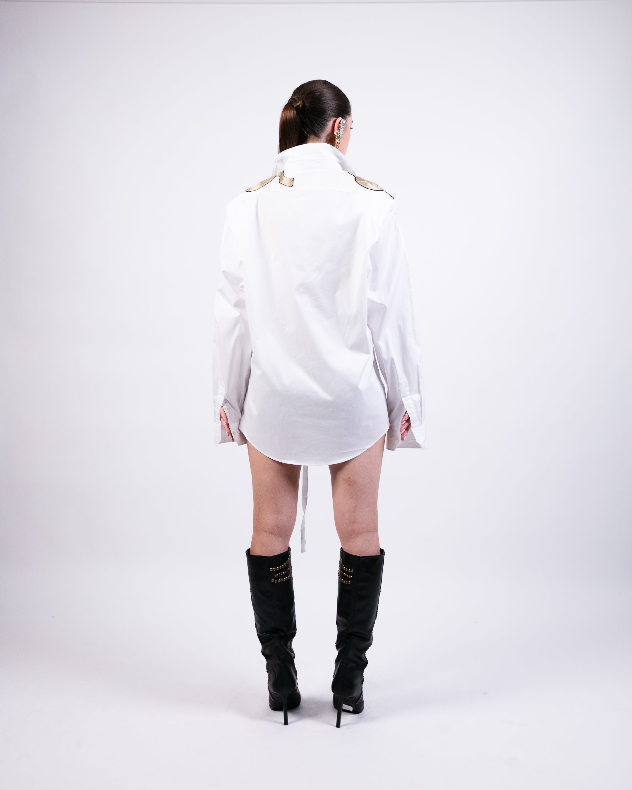 Shirt Dress With Highlighted Shoulder