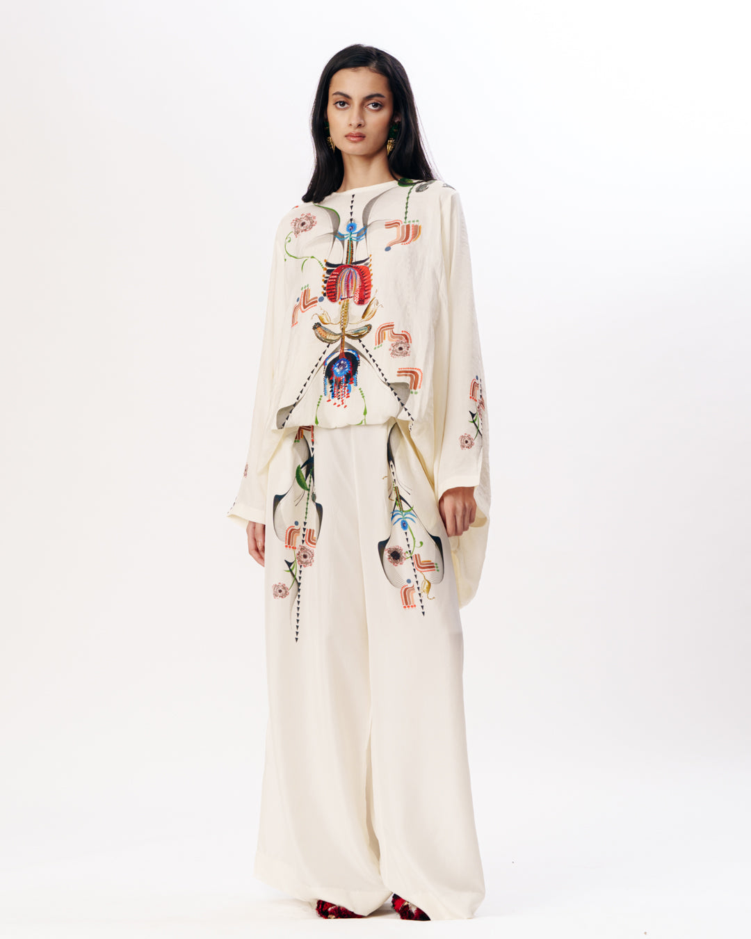 Relaxed Kurta With Pleated Pants