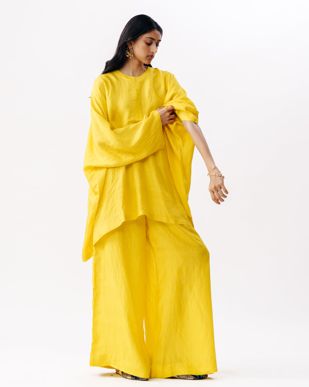 Relaxed Kurta With Trousers