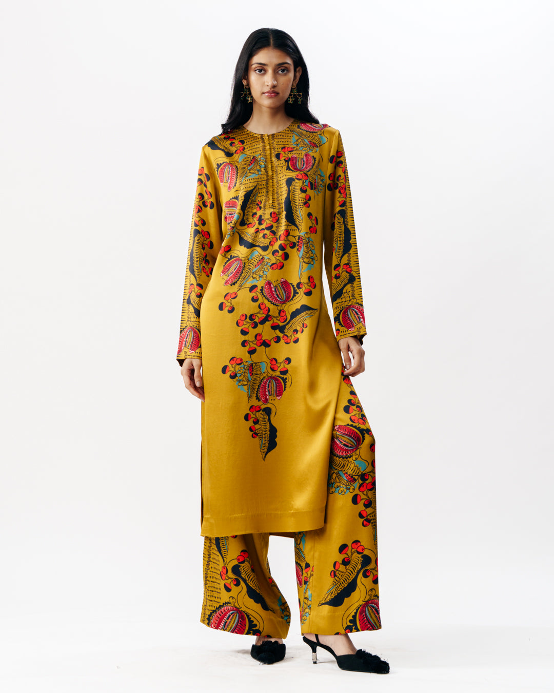 Printed Kurta With Trousers