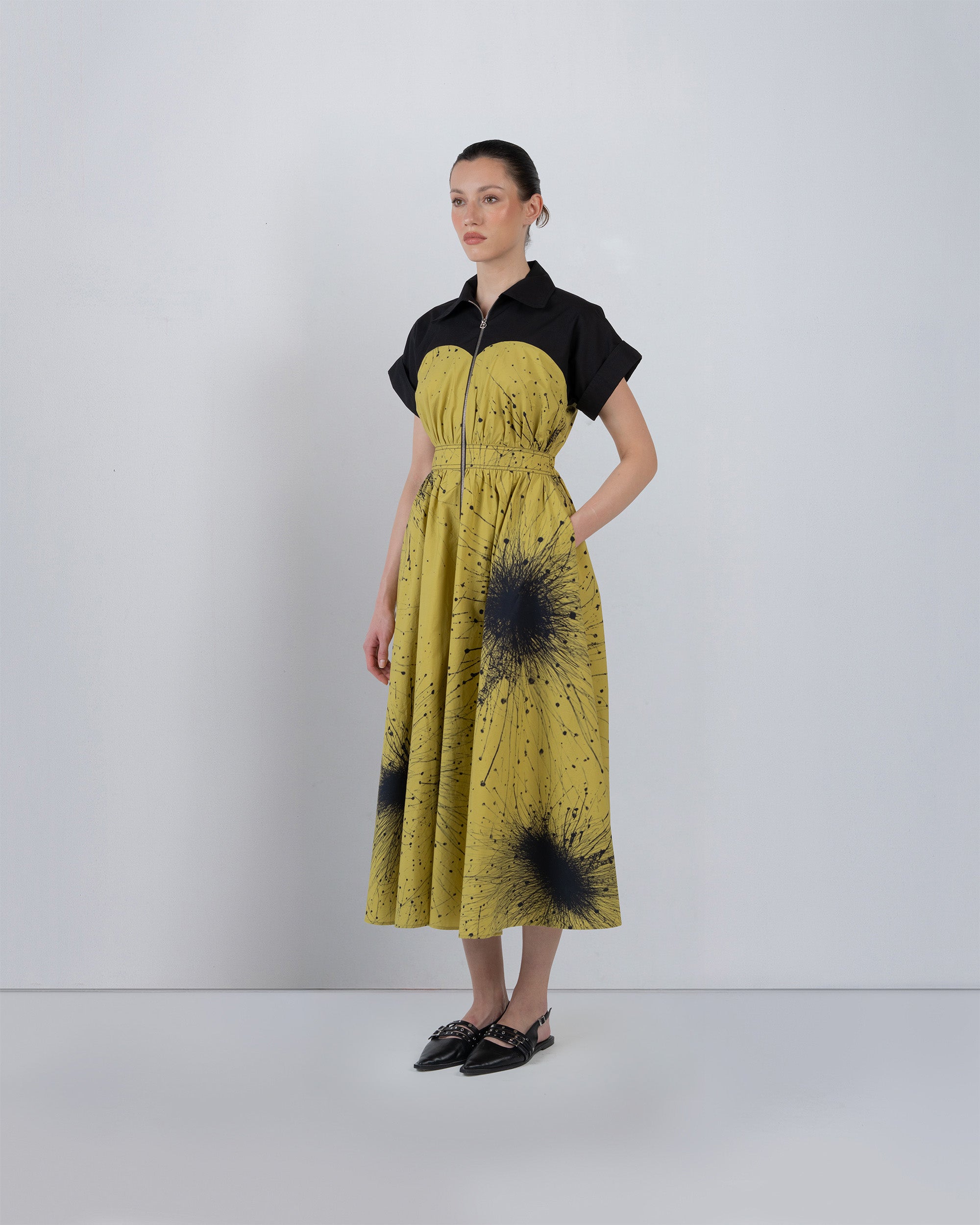 Cup Zipper Dress
