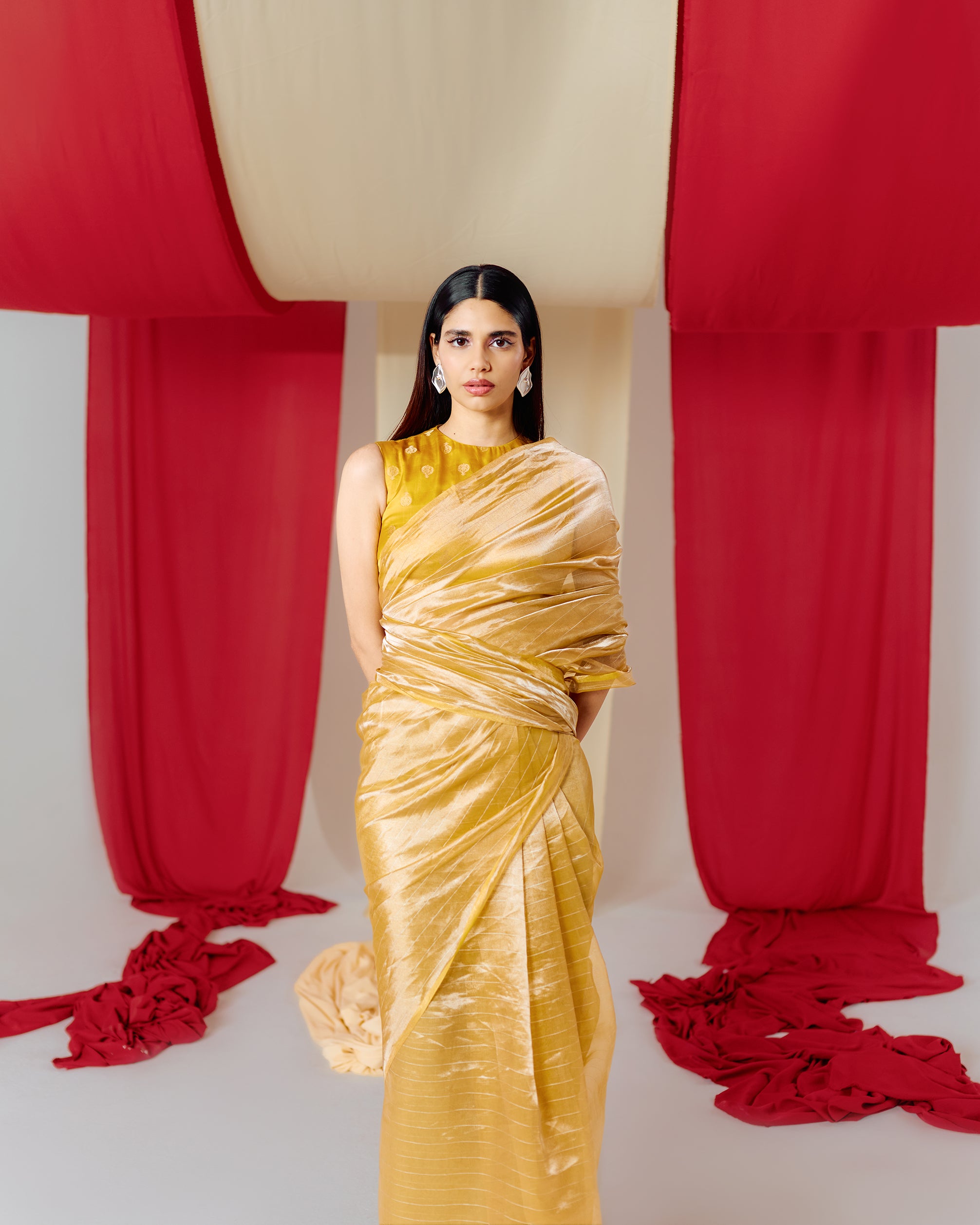Shades Of Red Woven Satin Tissue Silk Saree - Clothsvilla