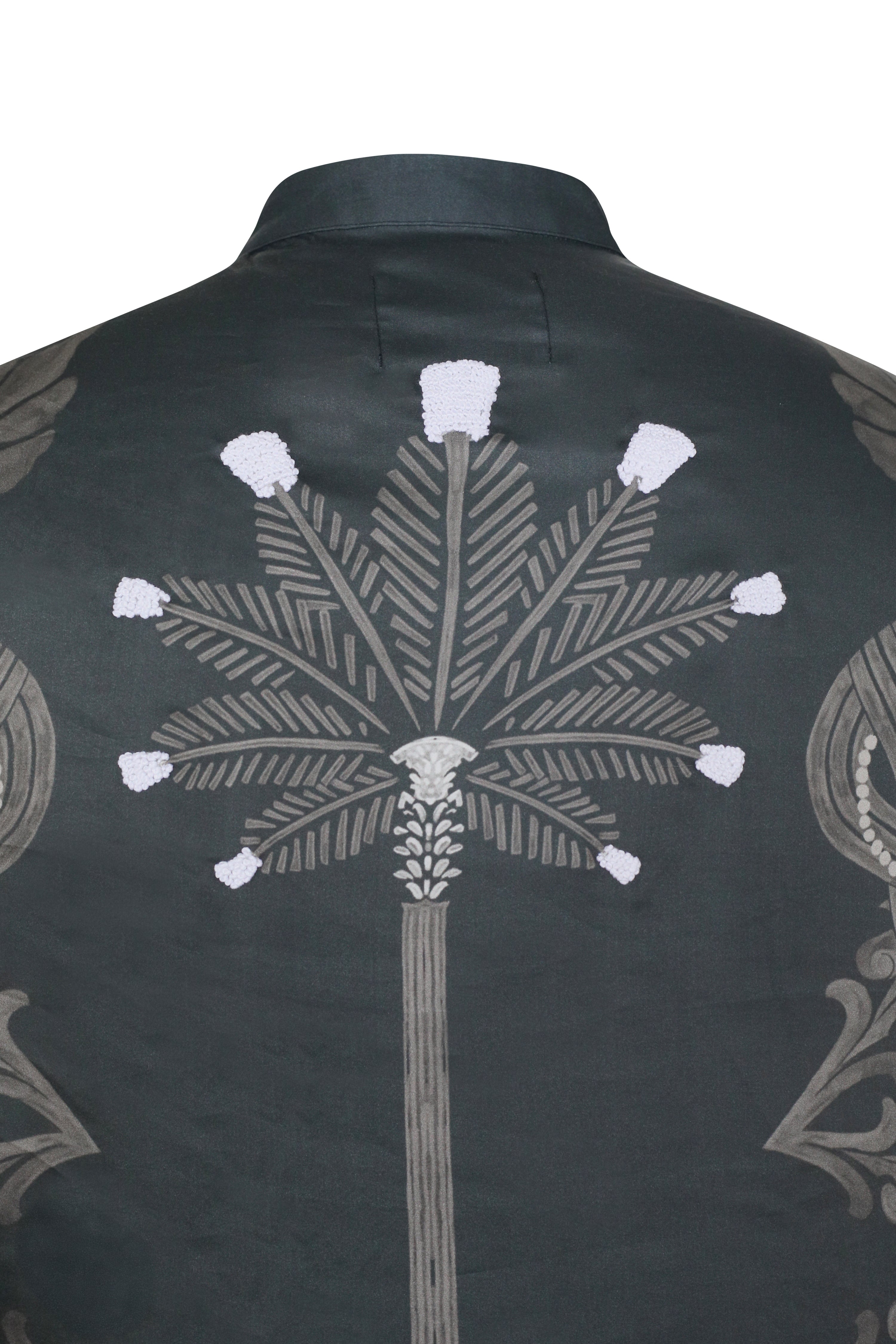 Queen's Necklace Kurta Set