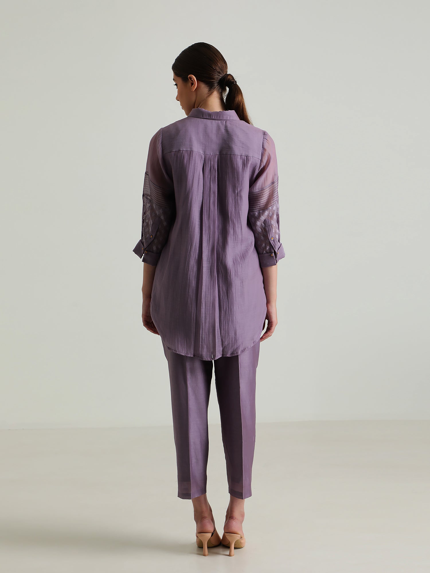 Mauve Lace Shirt And Silk Chanderi Pant