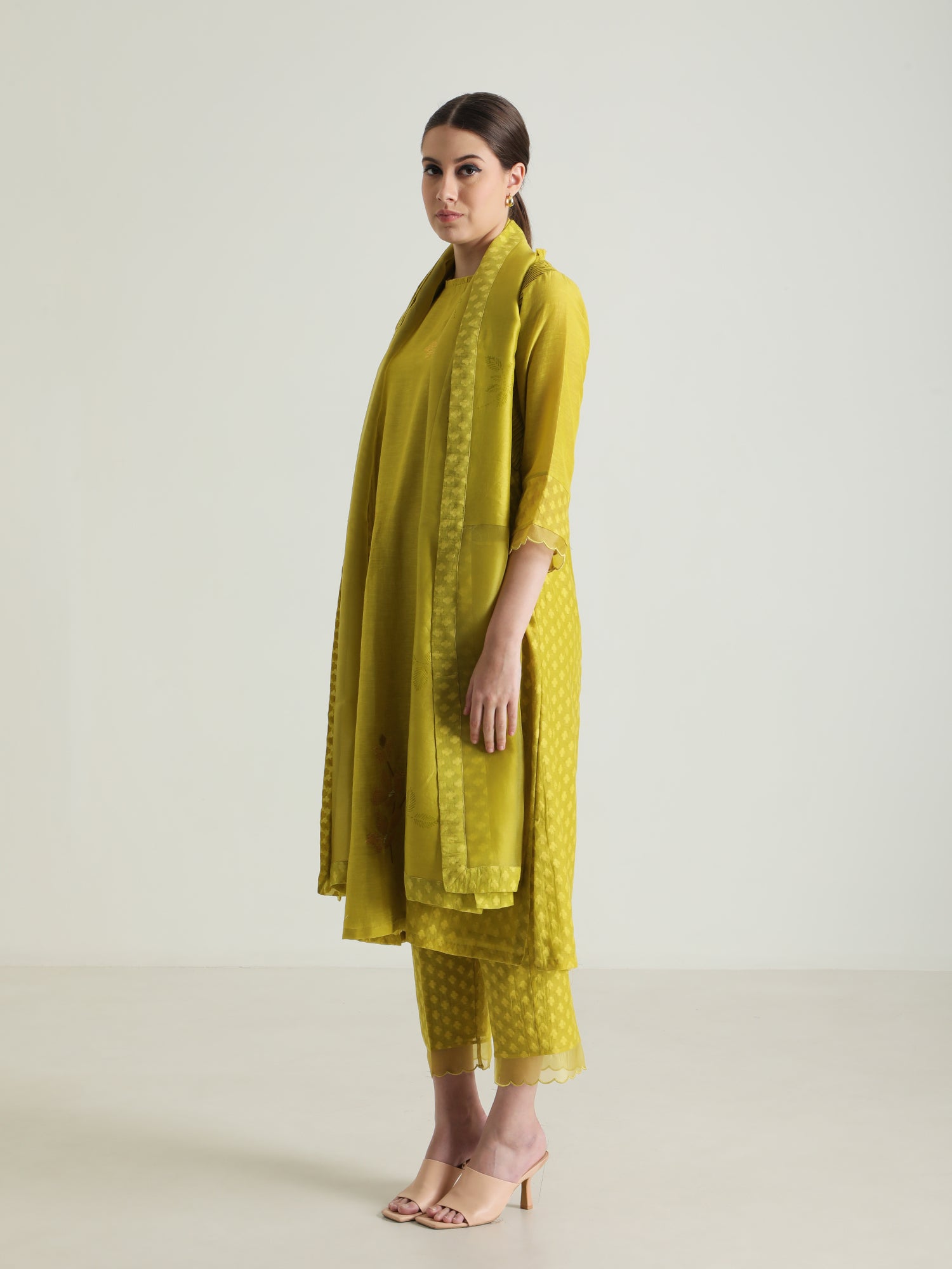 Chartruese Tunic In Brocade And Straight Pants With Dupatta