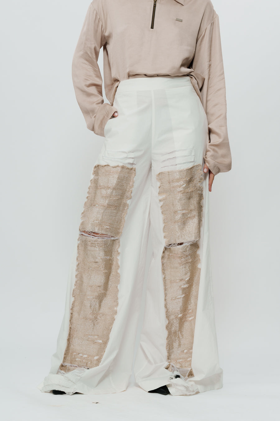 White Cotton Pants With Zari Work